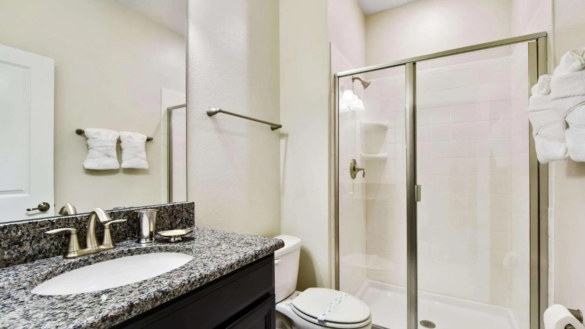 Bathroom in Regal Splendor Villa - 4 bed at ChampionsGate