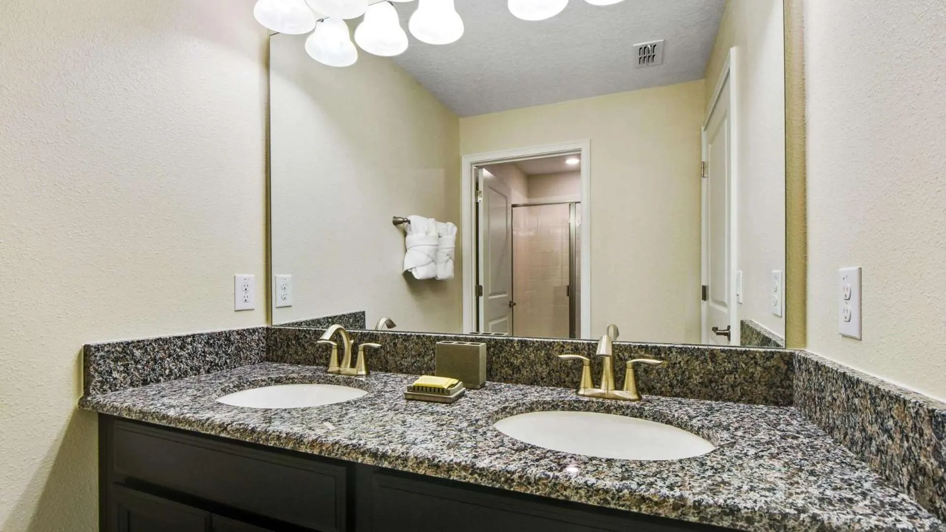 Bathroom in Regal Splendor Villa - 4 bed at ChampionsGate