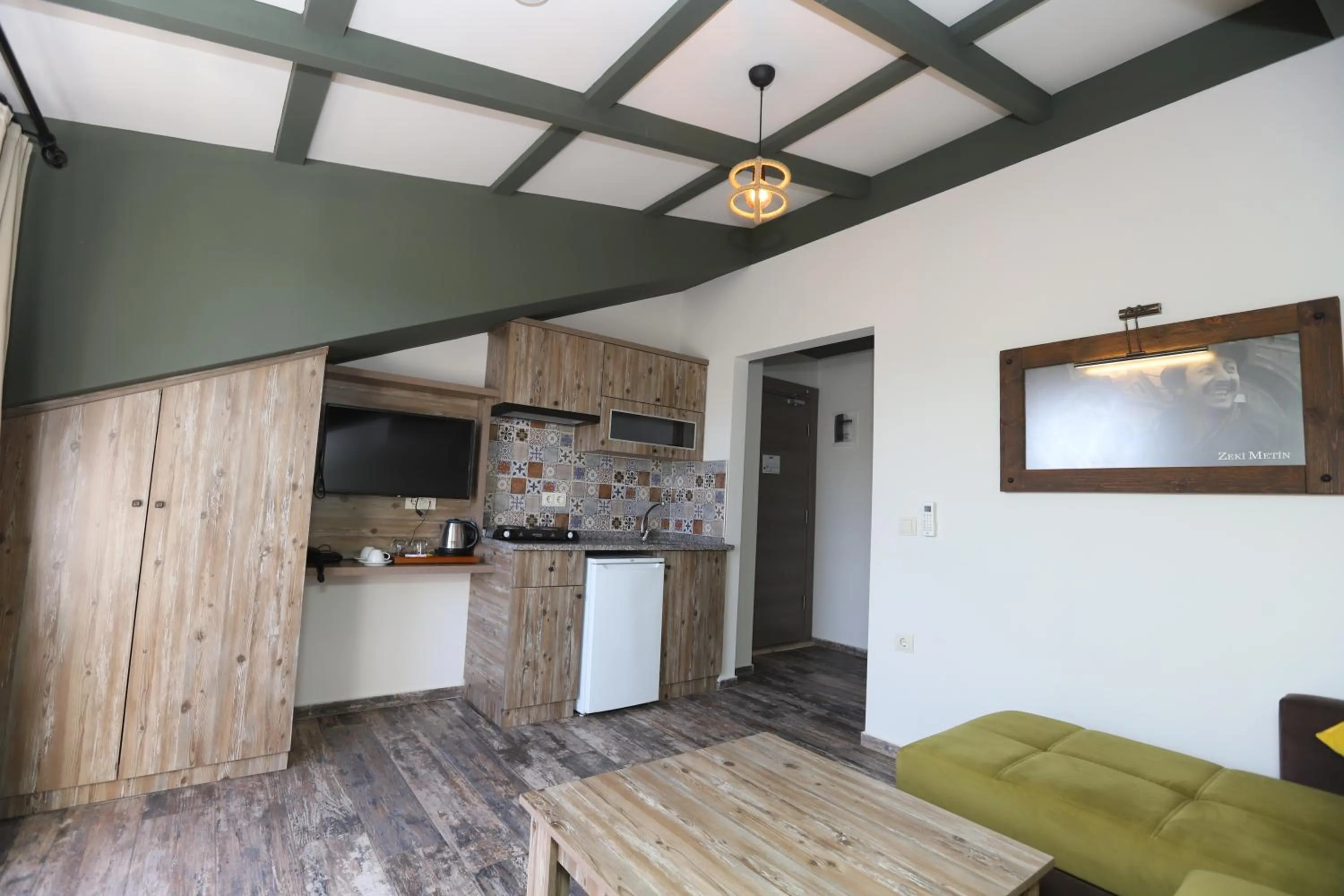 Kitchen or kitchenette in THE SARIGERME INN