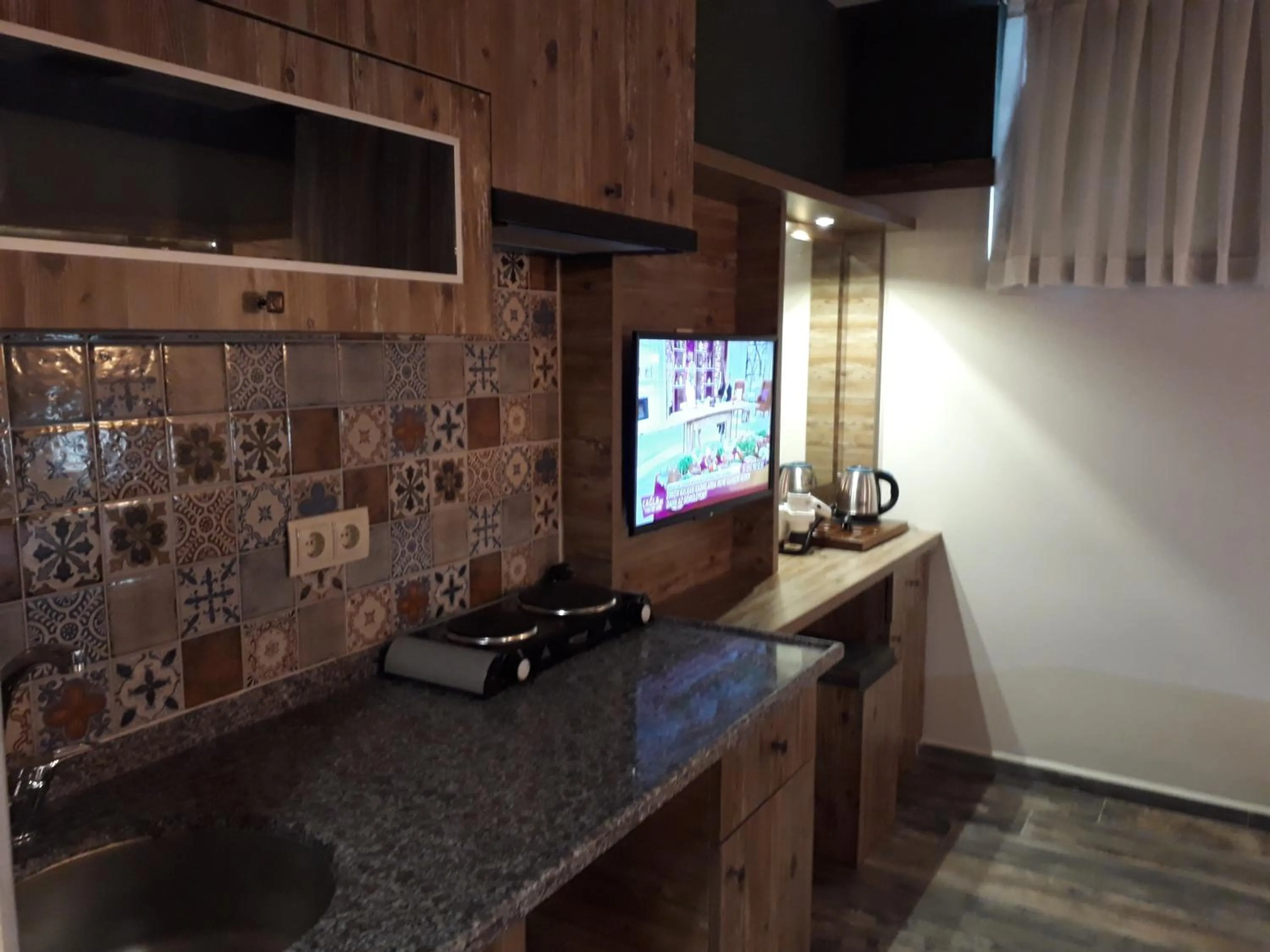 TV and multimedia in THE SARIGERME INN