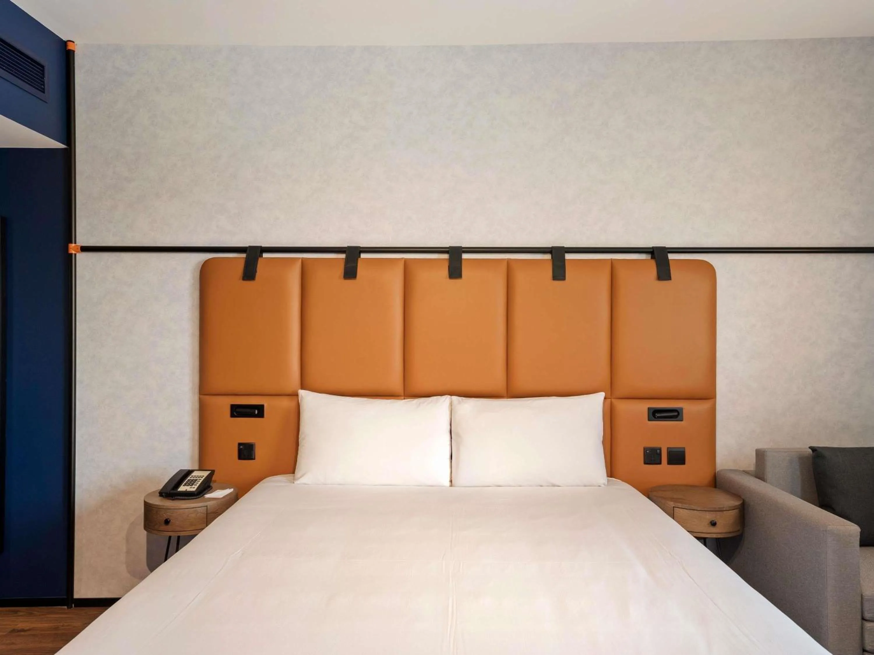 Bedroom, Bed in ibis Dubai World Trade Centre
