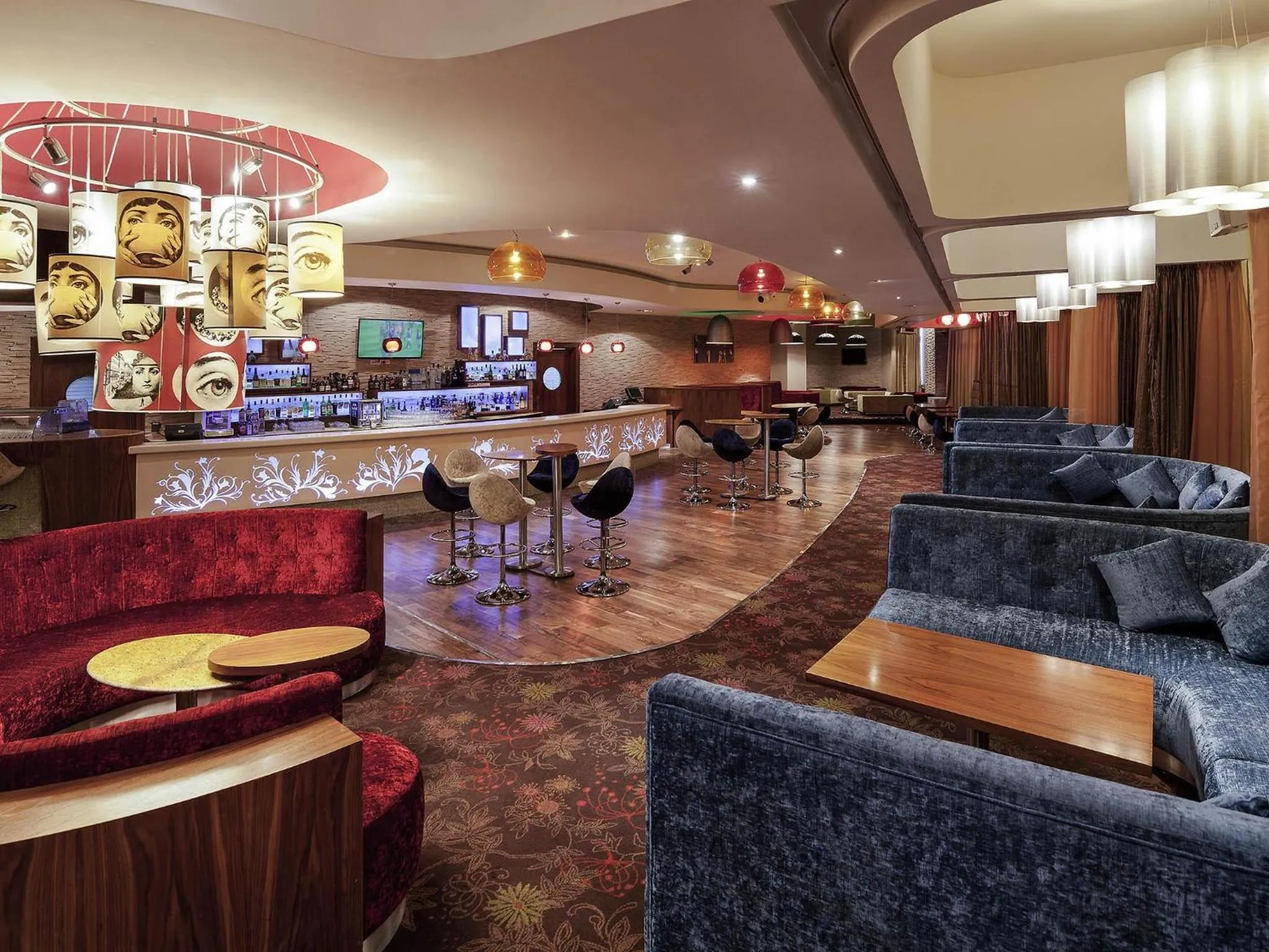 Lounge or bar in ibis Dubai World Trade Centre