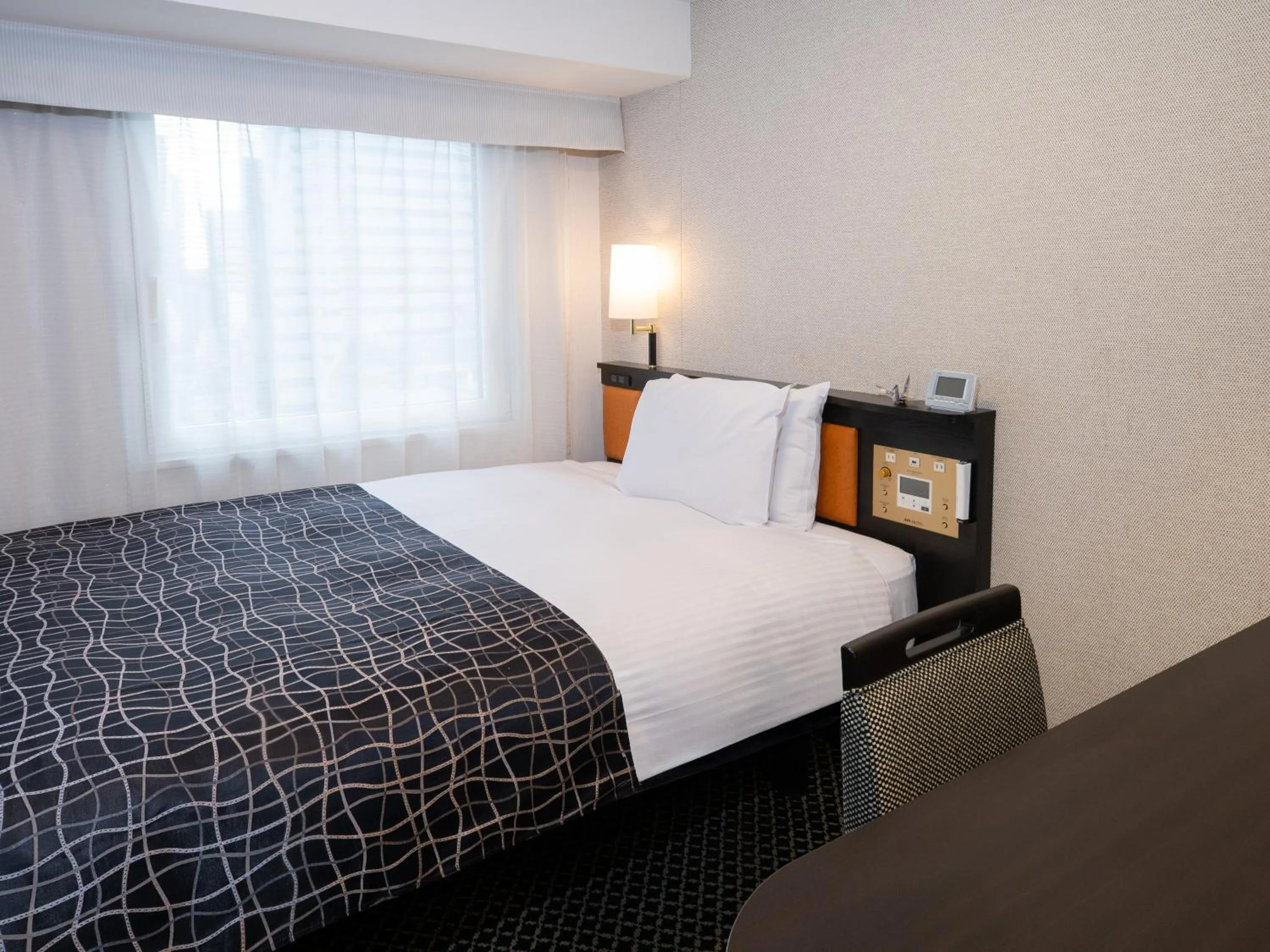 Bed in APA Hotel Shinjuku Kabukicho Chuo