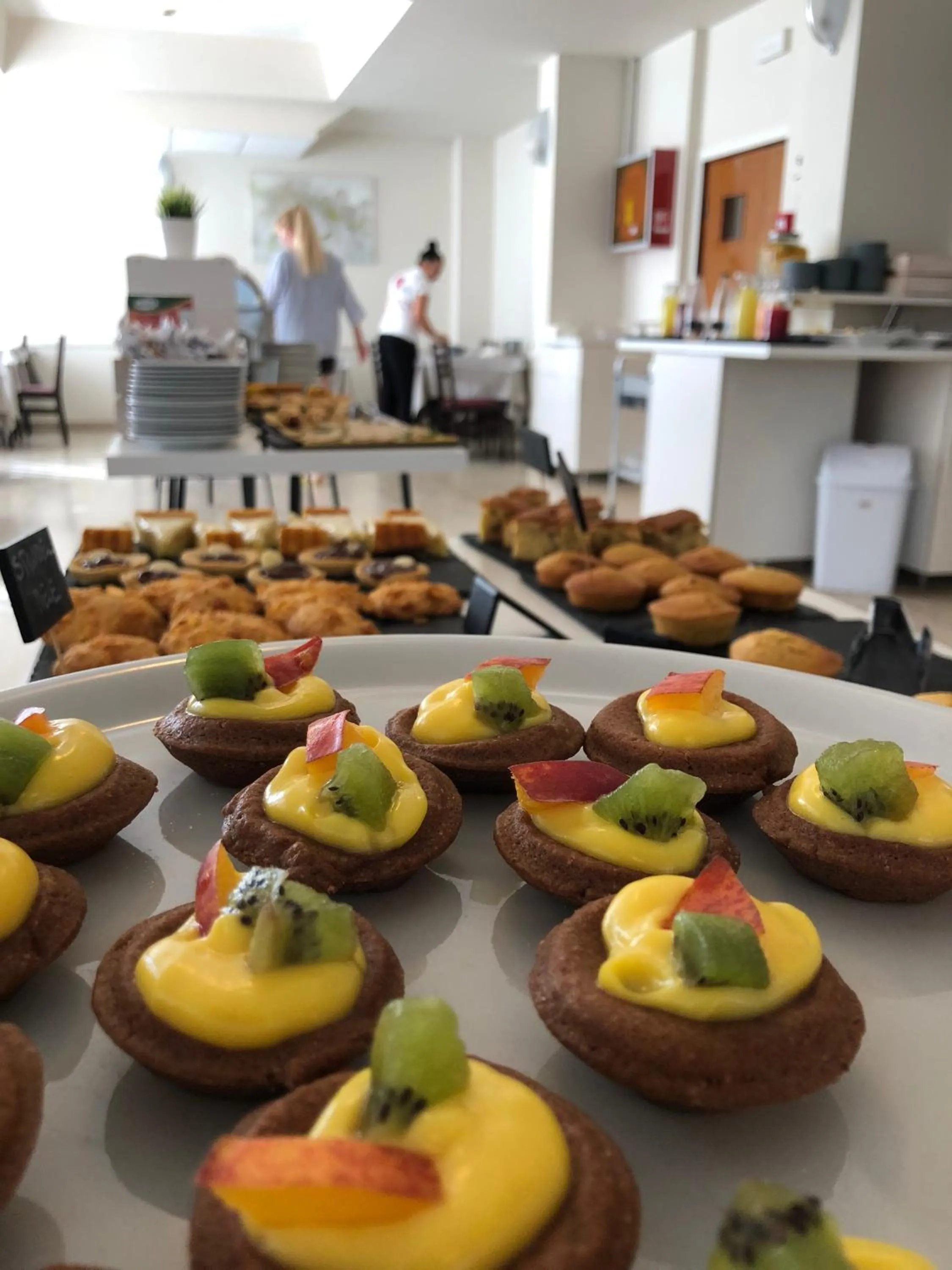 Food and drinks in Hotel Little