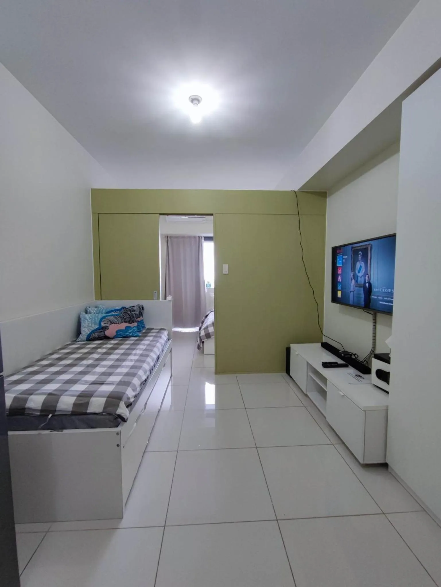 Bed in MVM Staycation, Tagaytay