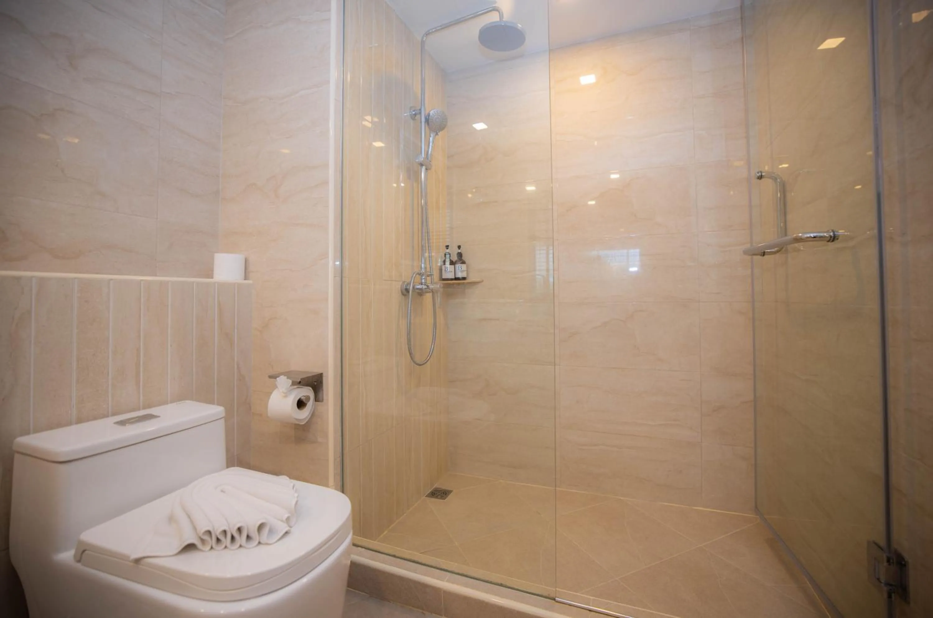 Baumanburi Hotel Patong