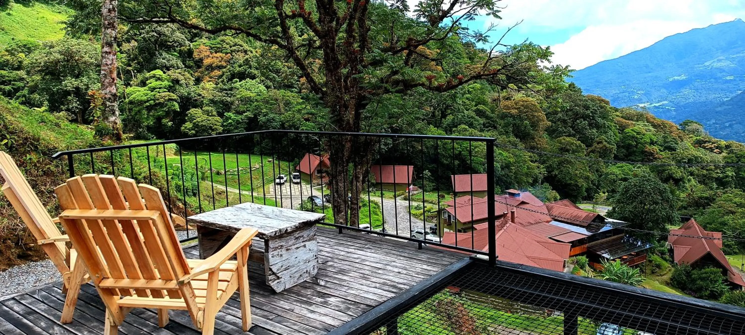 Balcony/Terrace in TREE TREK BOQUETE Adventure Park