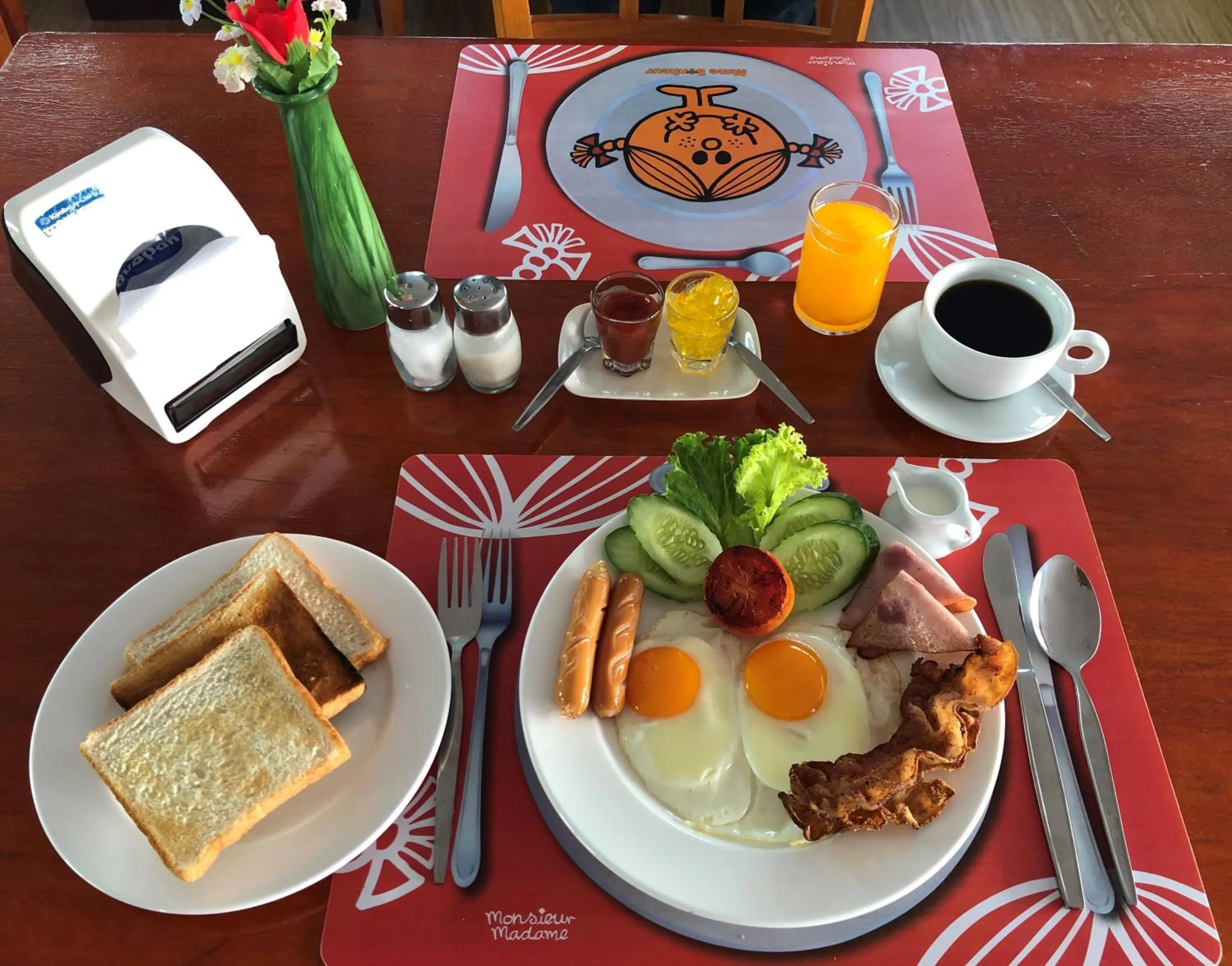 Breakfast in Journeyhub Pattaya Central