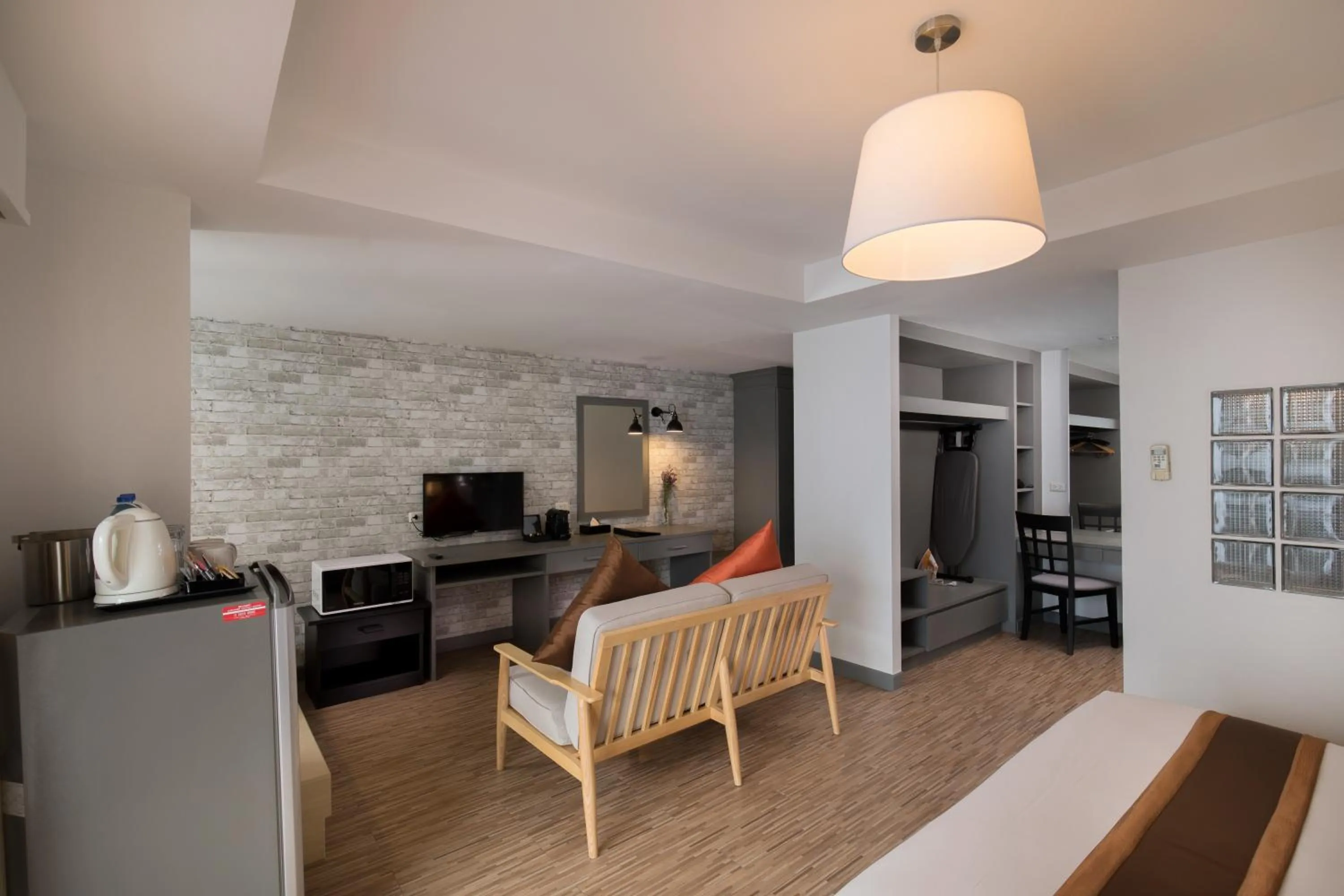 Living room in Journeyhub Pattaya Central