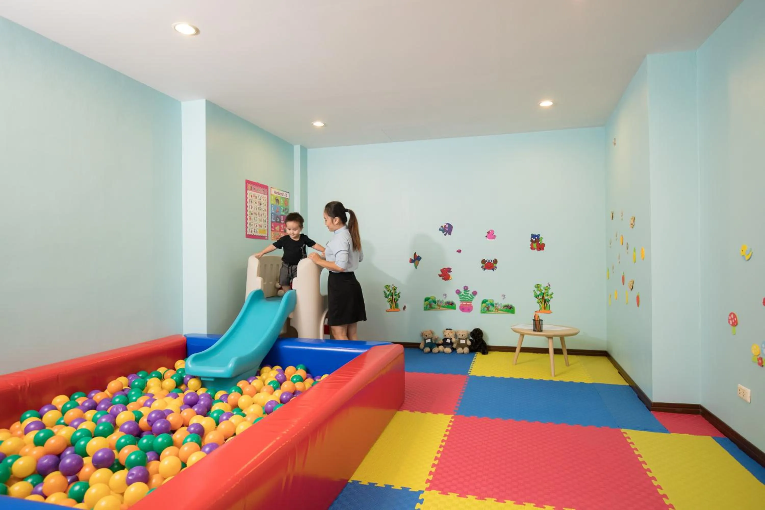 Kids's club in Journeyhub Pattaya Central
