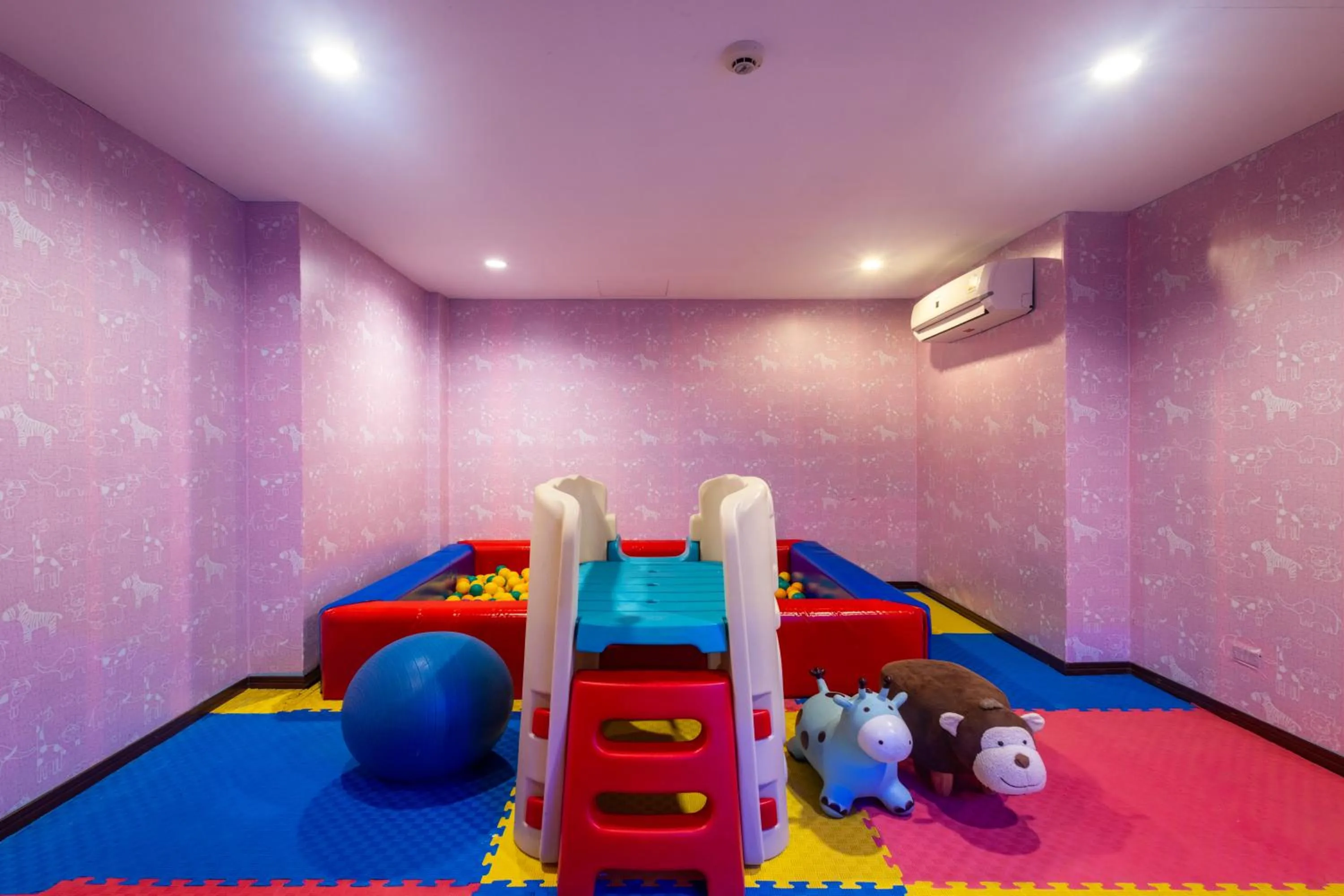 Journeyhub Pattaya Central