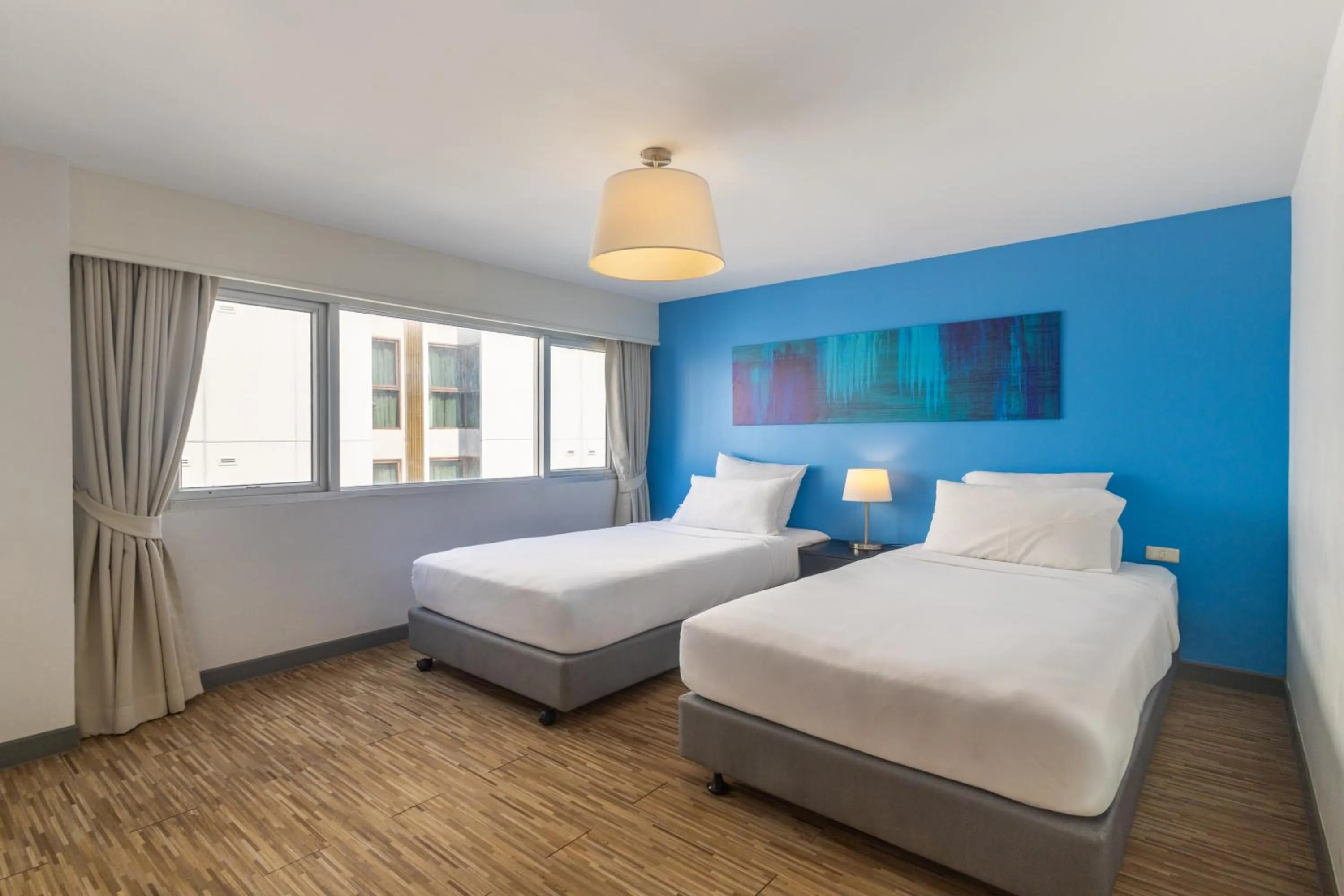 Bed in Journeyhub Pattaya Central