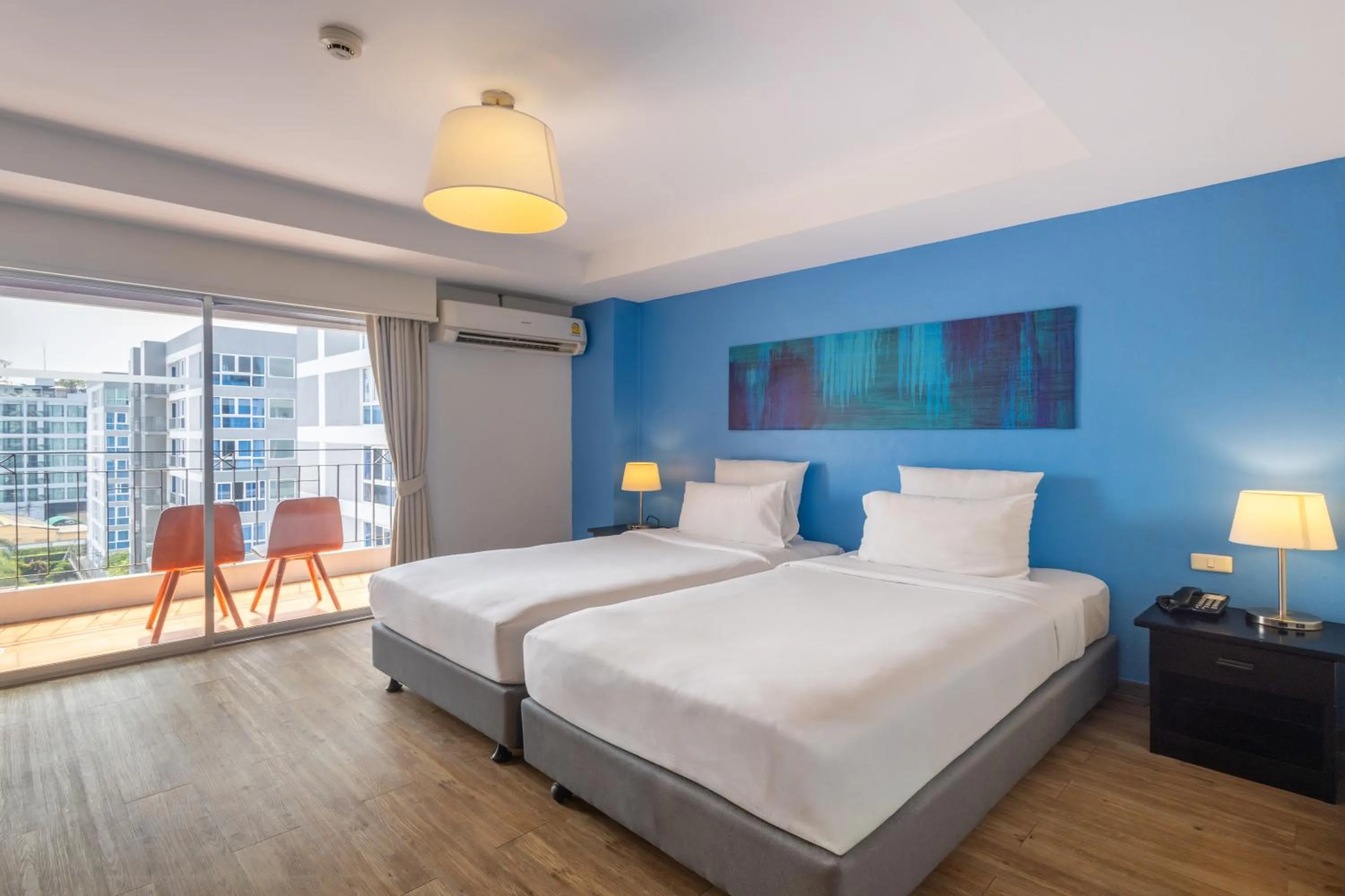 Bed in Journeyhub Pattaya Central