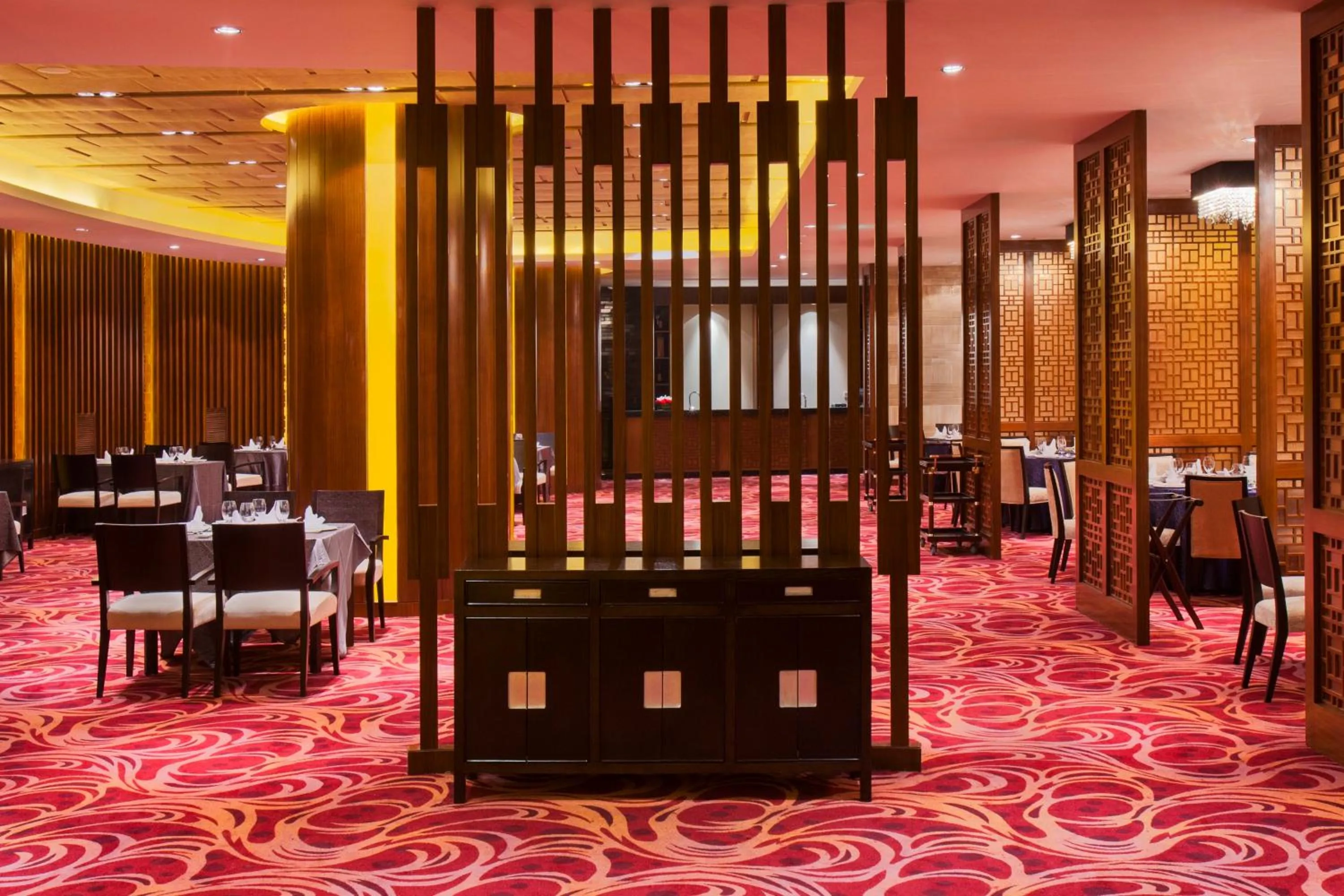 Restaurant/places to eat in Holiday Inn Chengdu Xindu by IHG