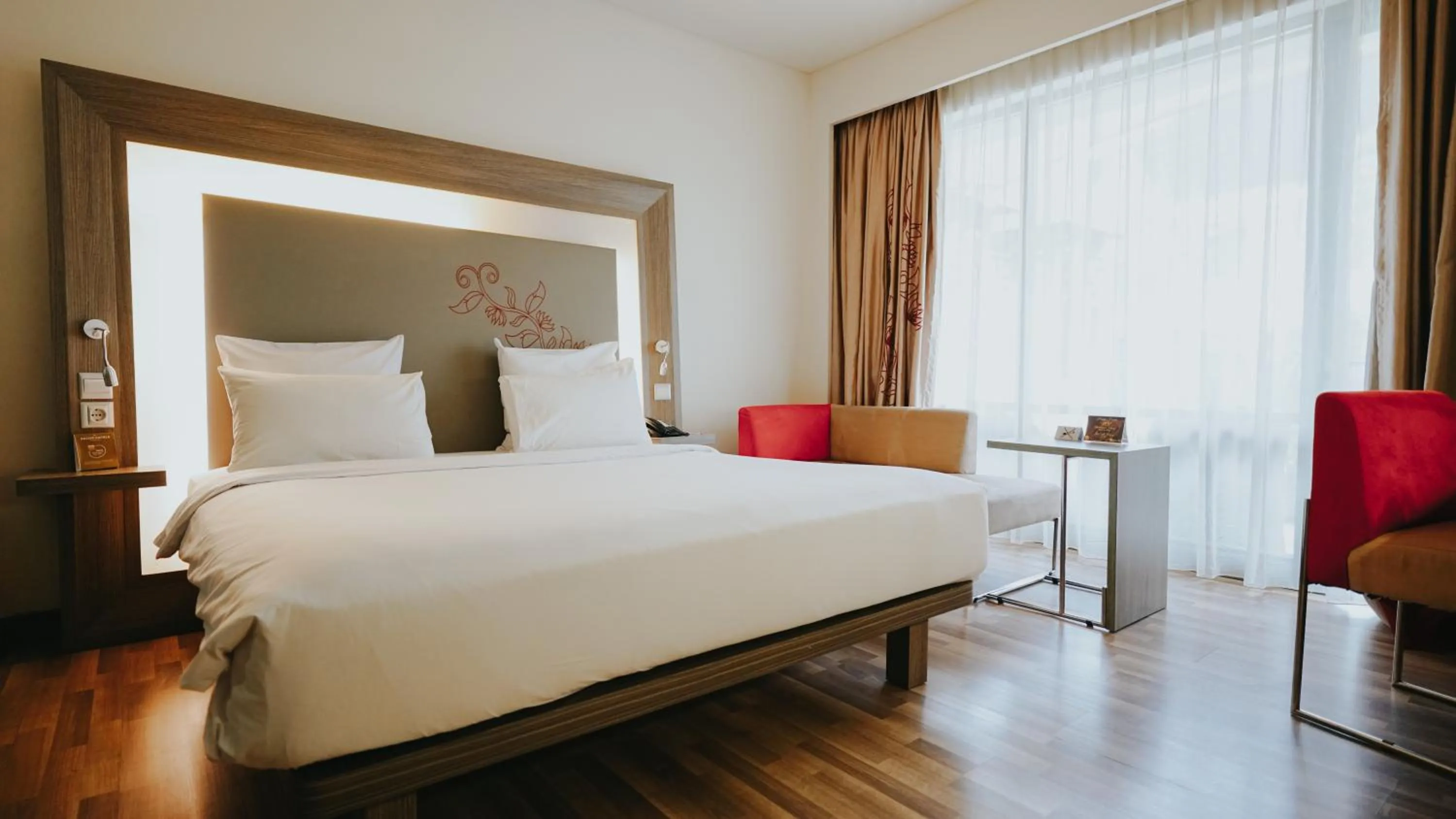 Bed in Novotel Banjarmasin Airport