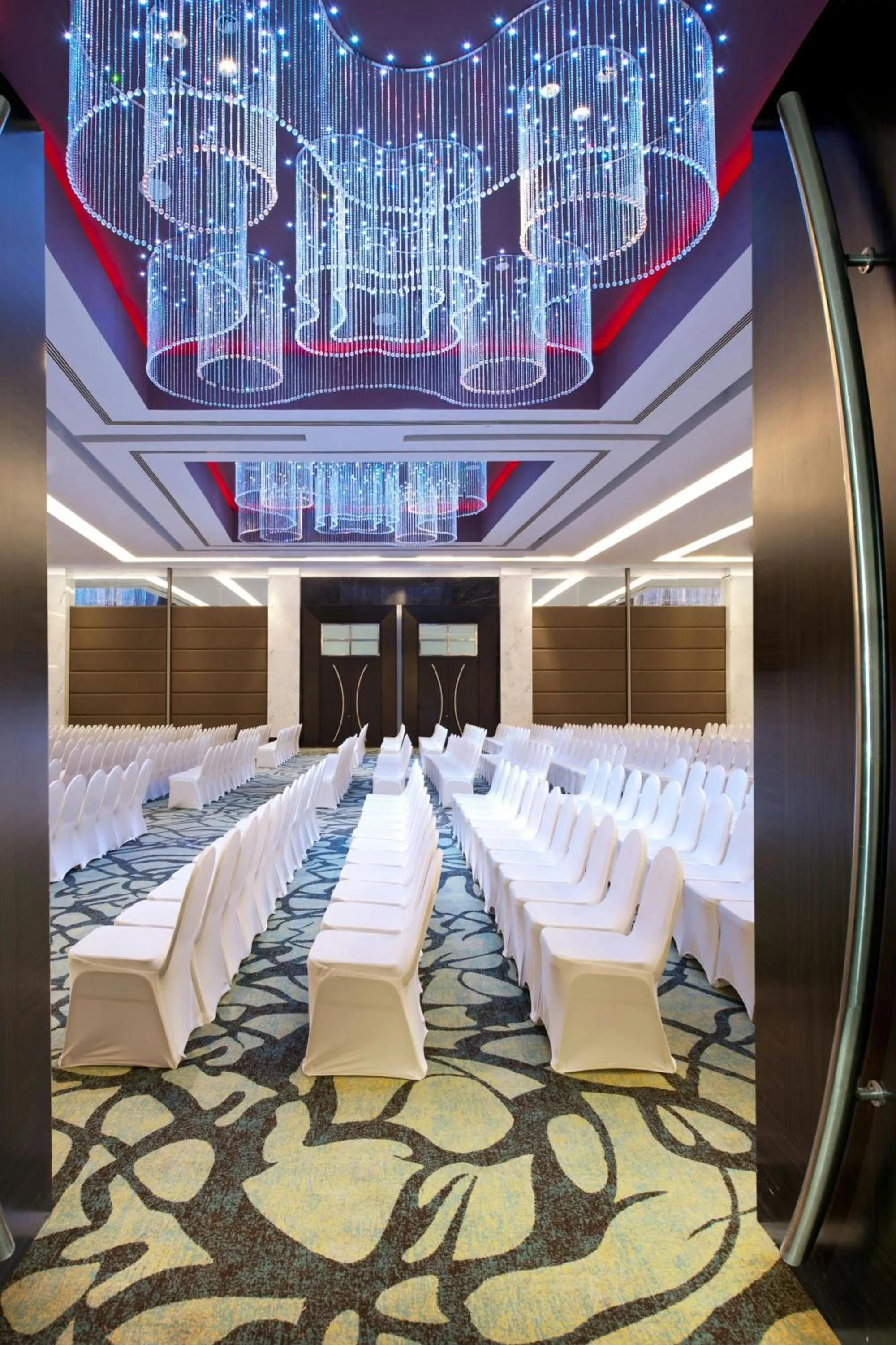 Meeting/conference room in Le Meridien Coimbatore