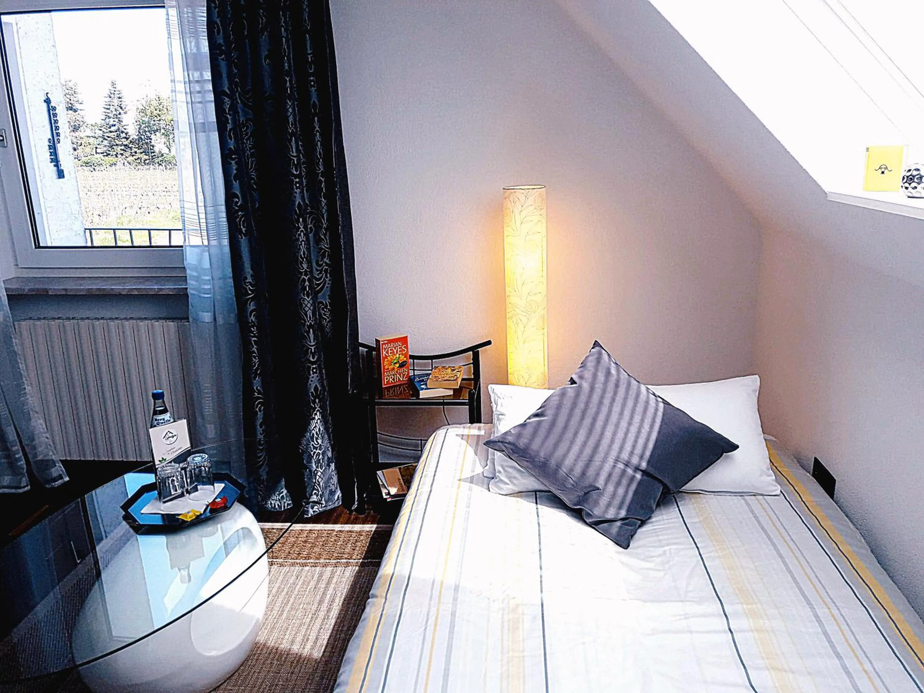 Bed in GÄSTEHAUS LIFESTYLE