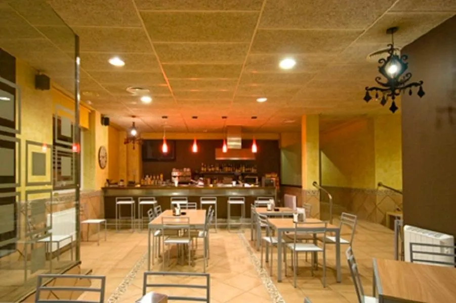 Restaurant/places to eat in Hotel Solsona Centre