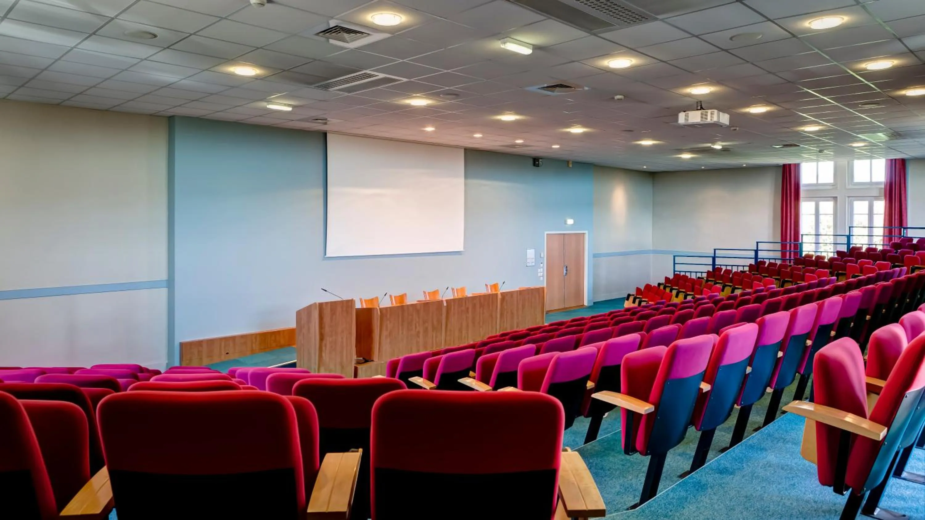Meeting/conference room in Domaine Lyon Saint Joseph