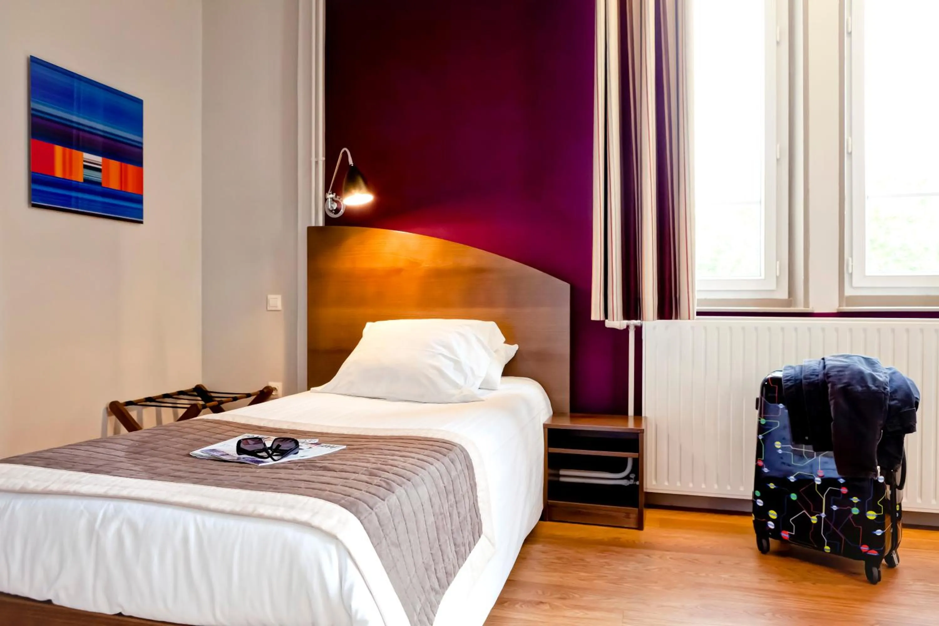 Bedroom, Bed in Domaine Lyon Saint Joseph