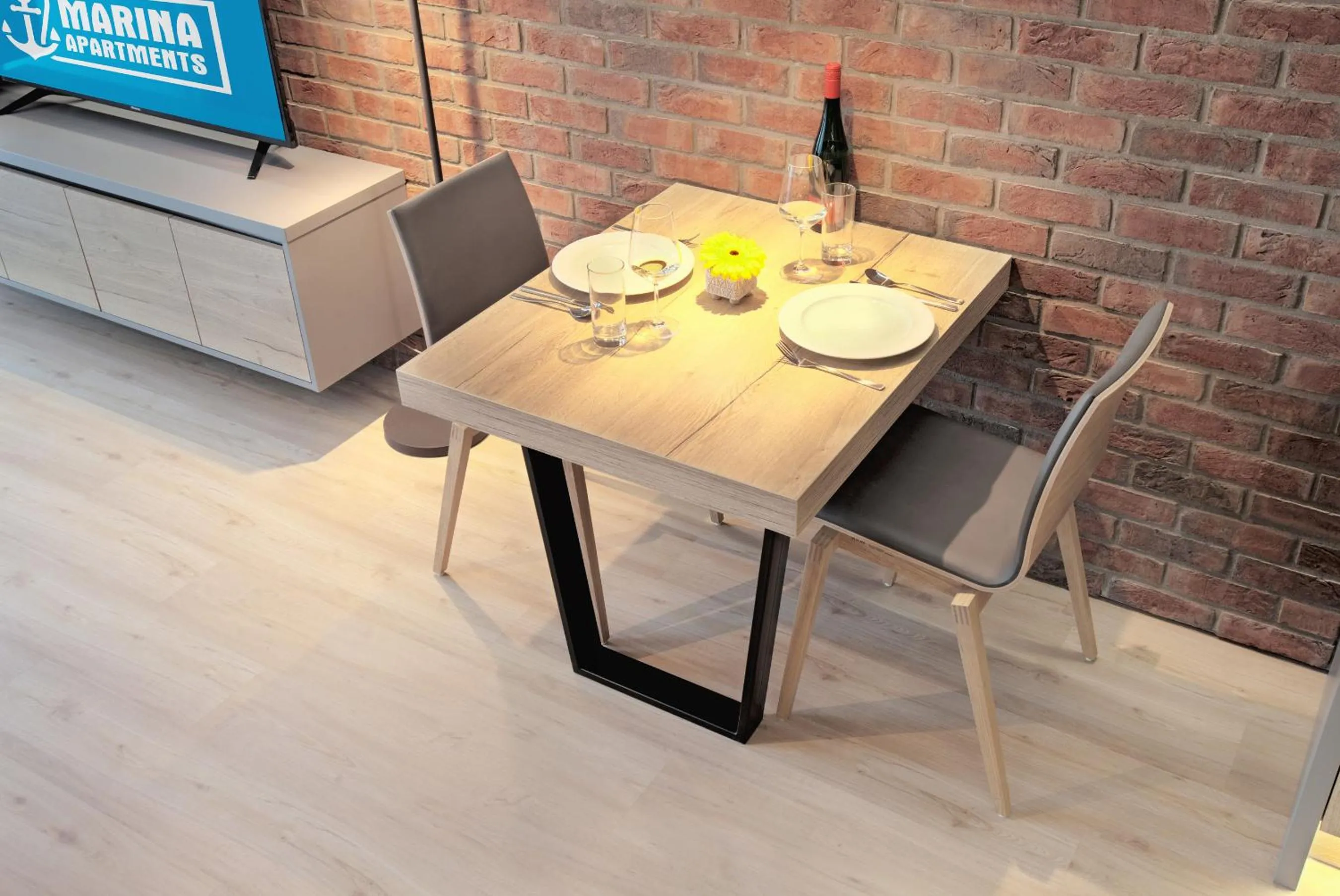 Dining area in Marina Apartments Regensburg