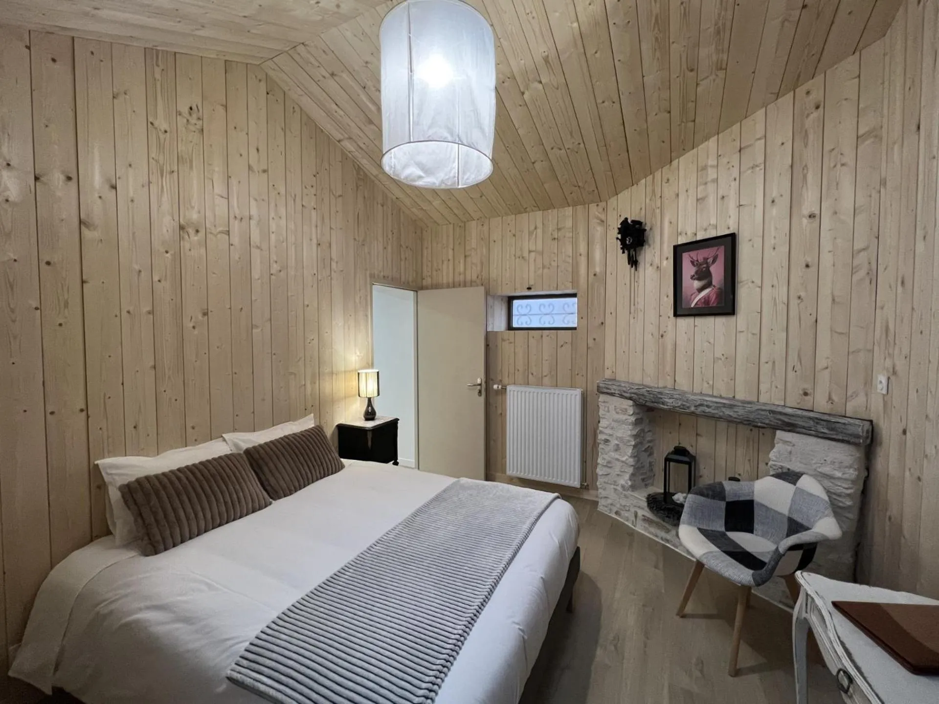Bedroom, Bed in AU LOGIS DE BELLEFOIS - Chambres d'hôtes