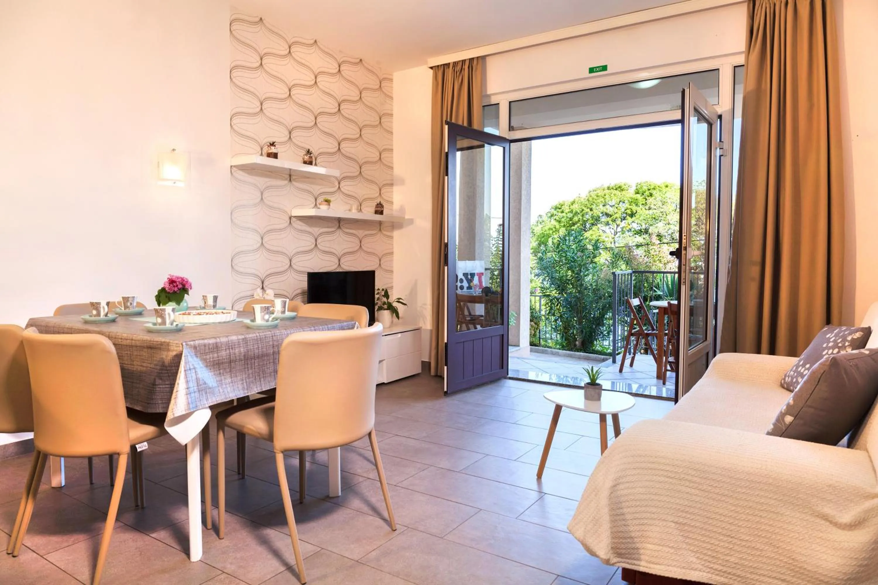 Dining area in Apartment Villa Lidija