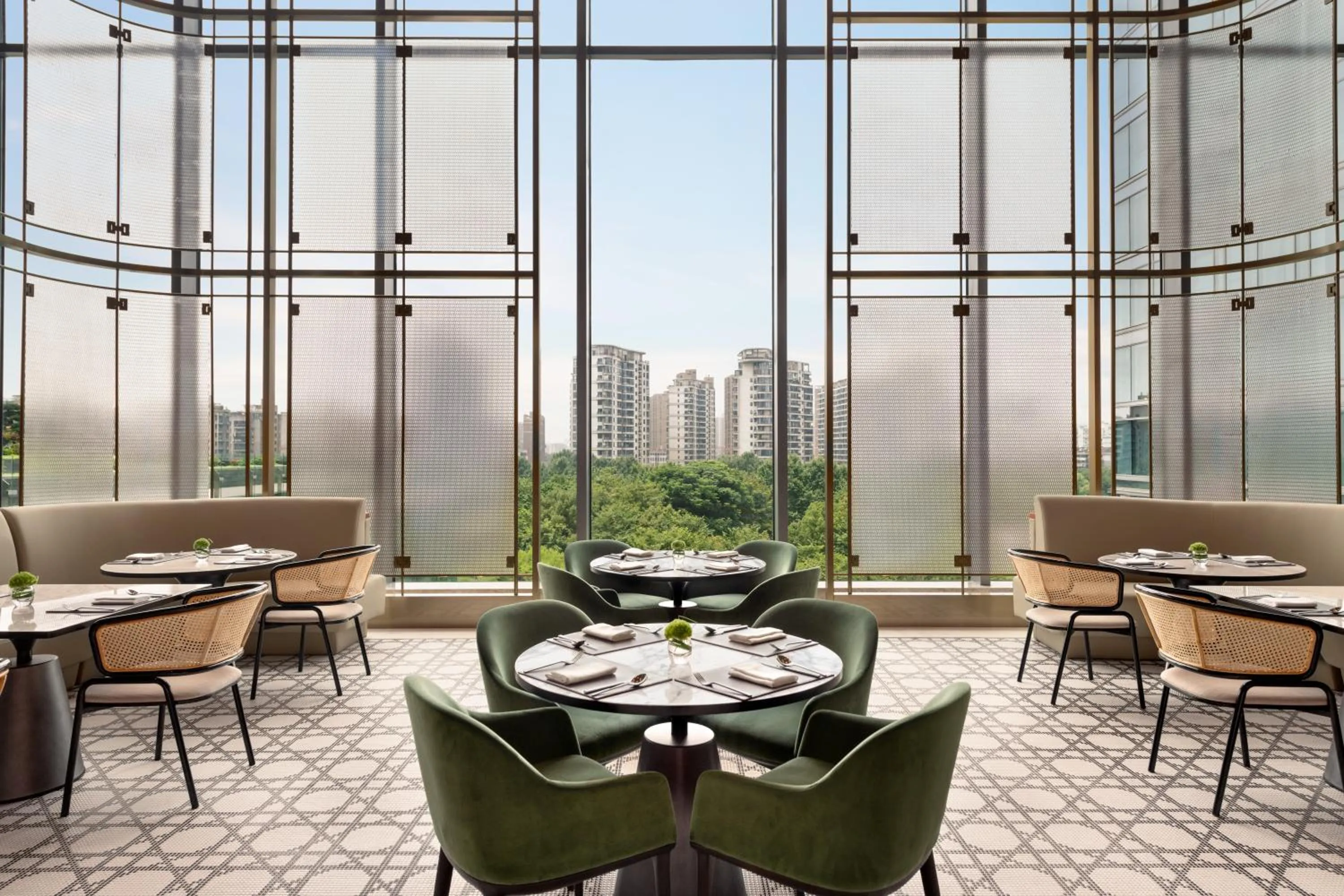 Restaurant/places to eat in Kempinski Hotel Hangzhou - Beside the Grand Canal, connected to refined lifestyle