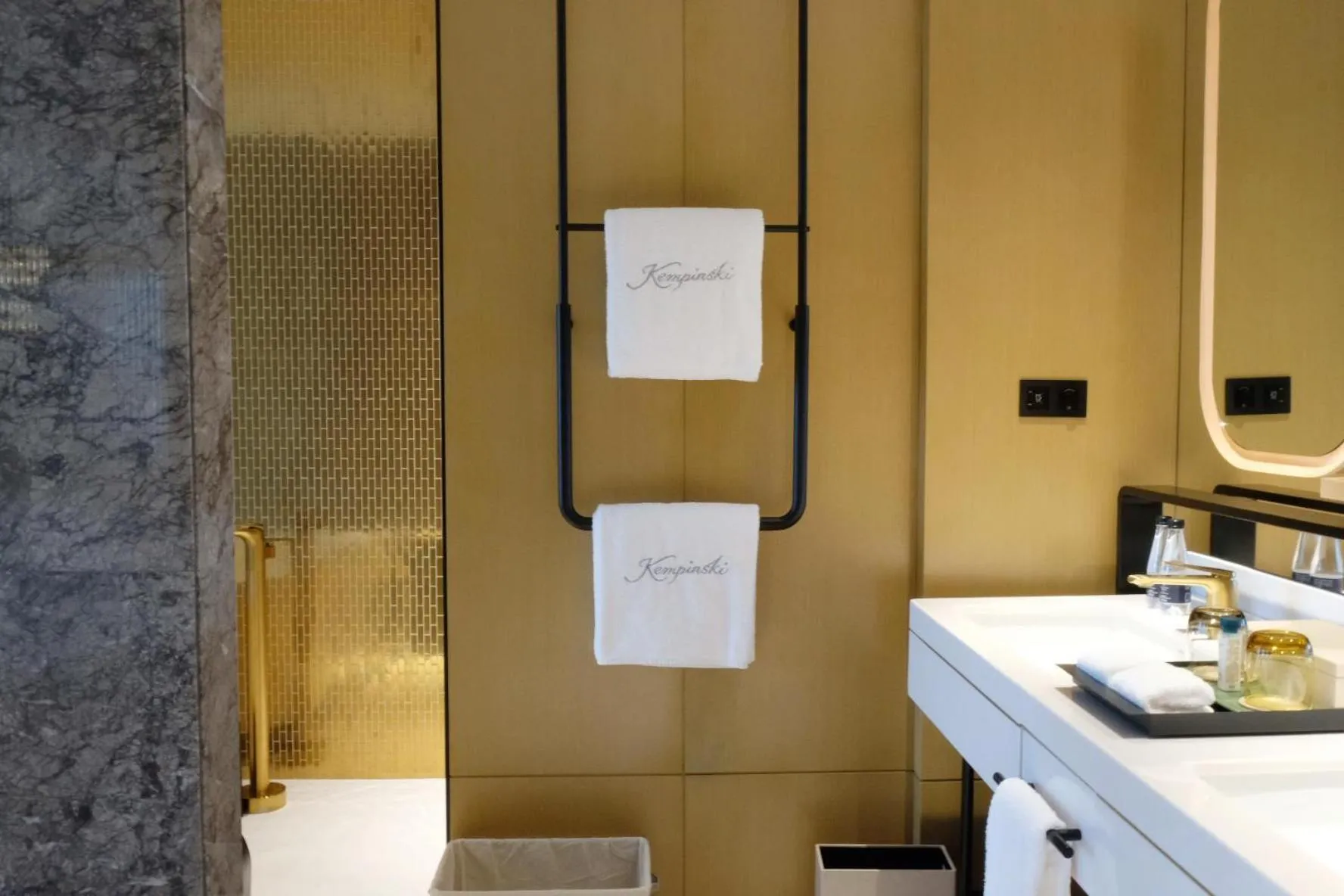 Bedroom in Kempinski Hotel Hangzhou - Beside the Grand Canal, connected to refined lifestyle