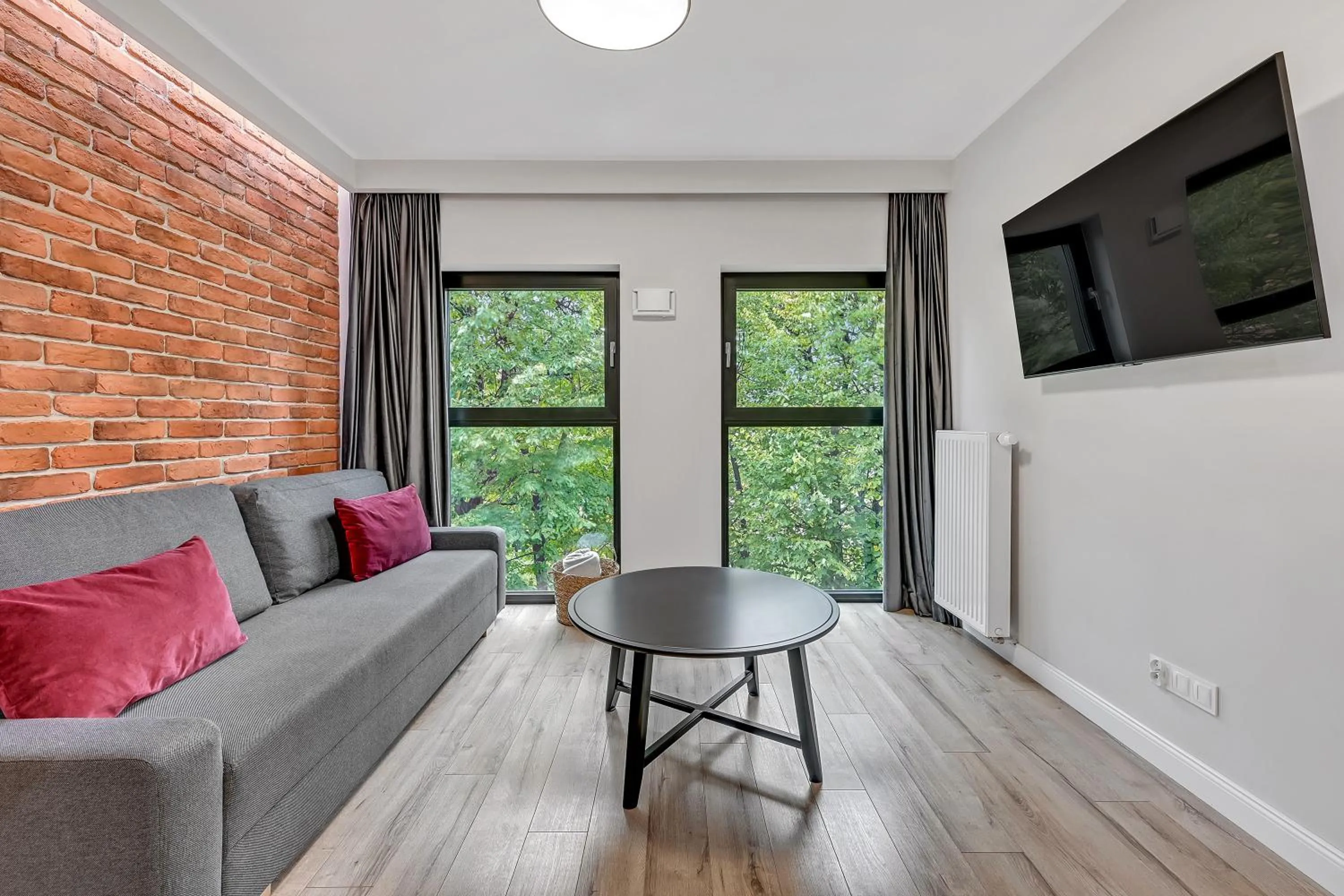 TV and multimedia in Dom & House - Apartments Winter Residence