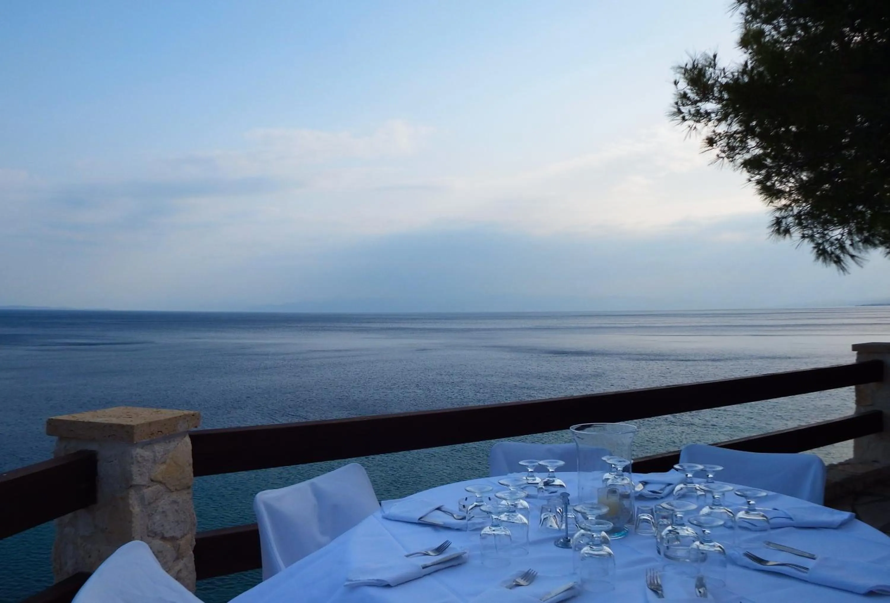 Banquet/Function facilities in Hotel Cokkinis