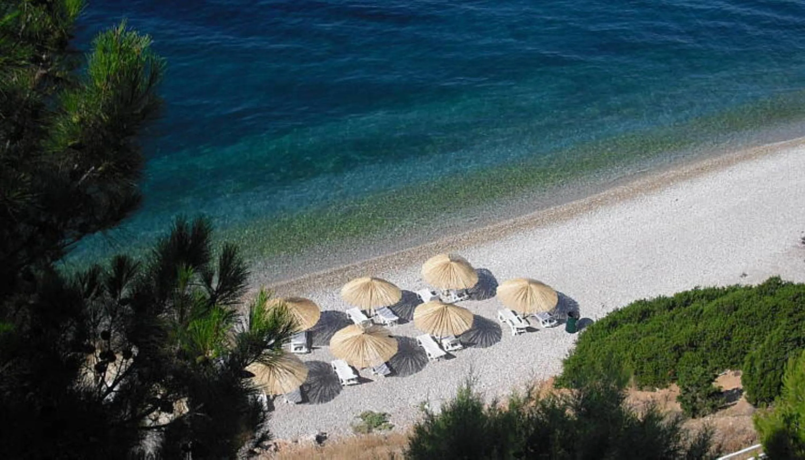 Spring in Hotel Cokkinis