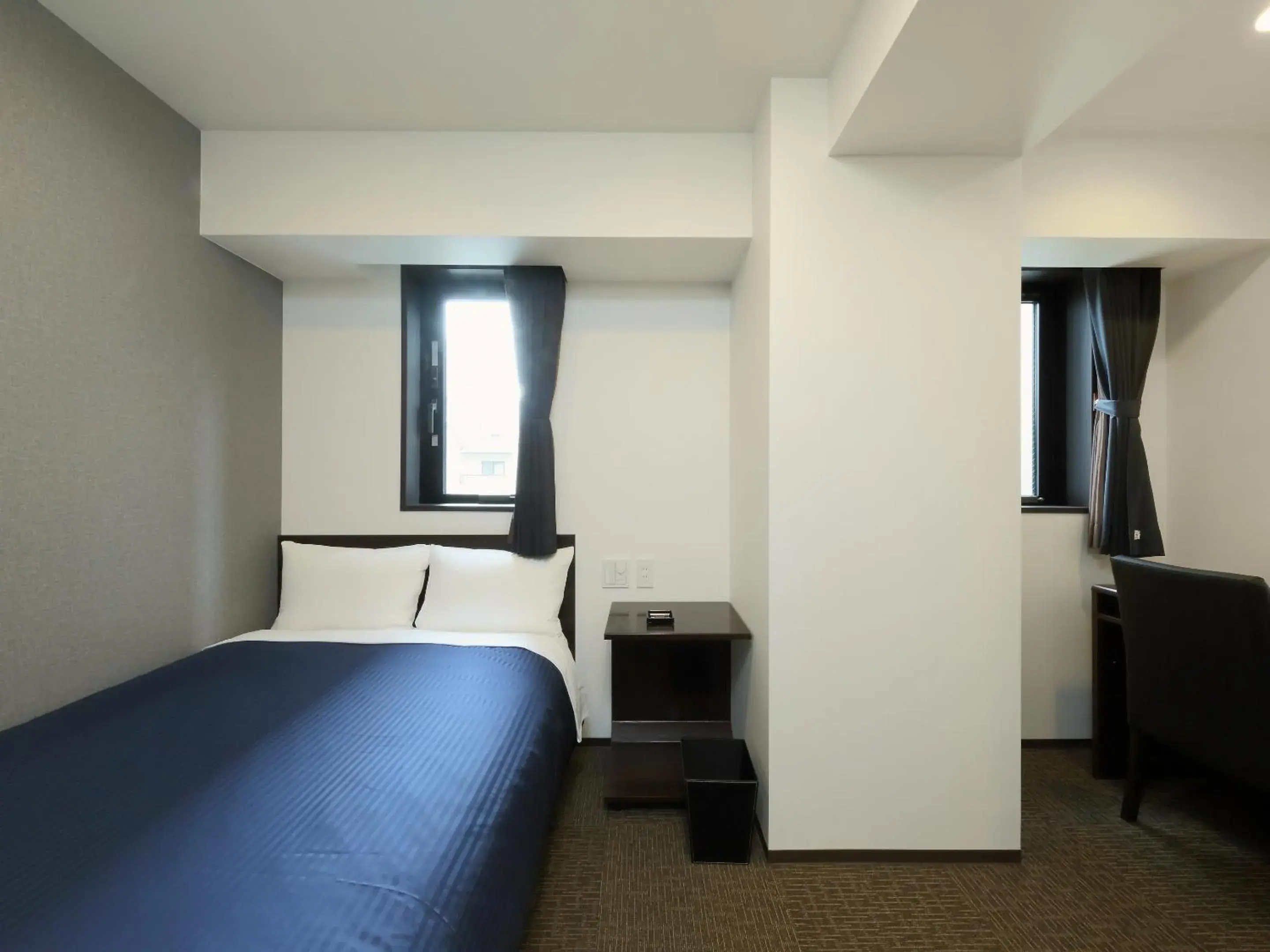 Double Room with Small Double Bed - single occupancy - Non-Smoking in HOTEL LiVEMAX Meieki Double Room with Small Double Bed - single occupancy - Non-Smoking in HOTEL LiVEMAX Meieki