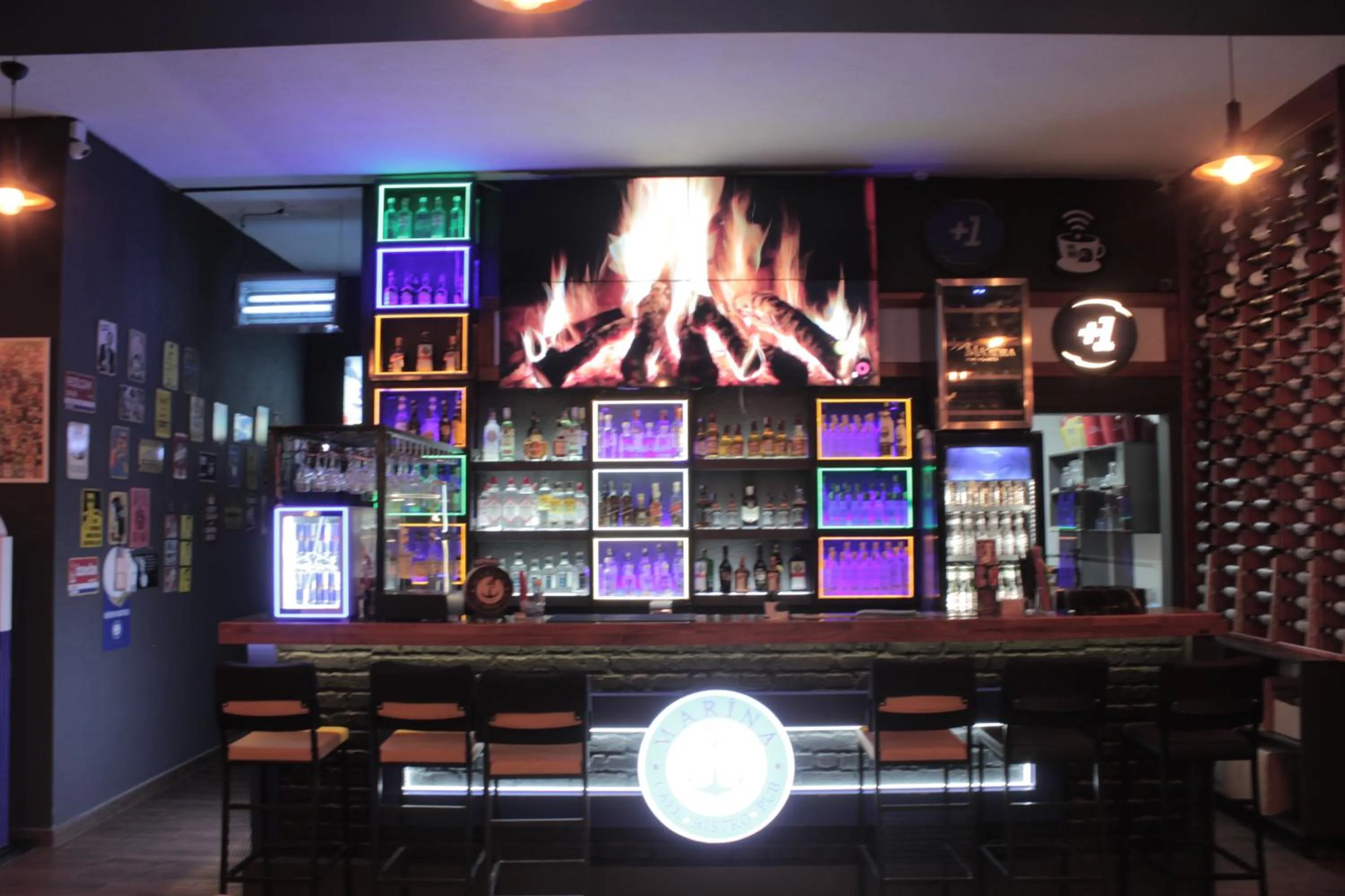 Food and drinks in Burhaniye Marina Boutique Hotel