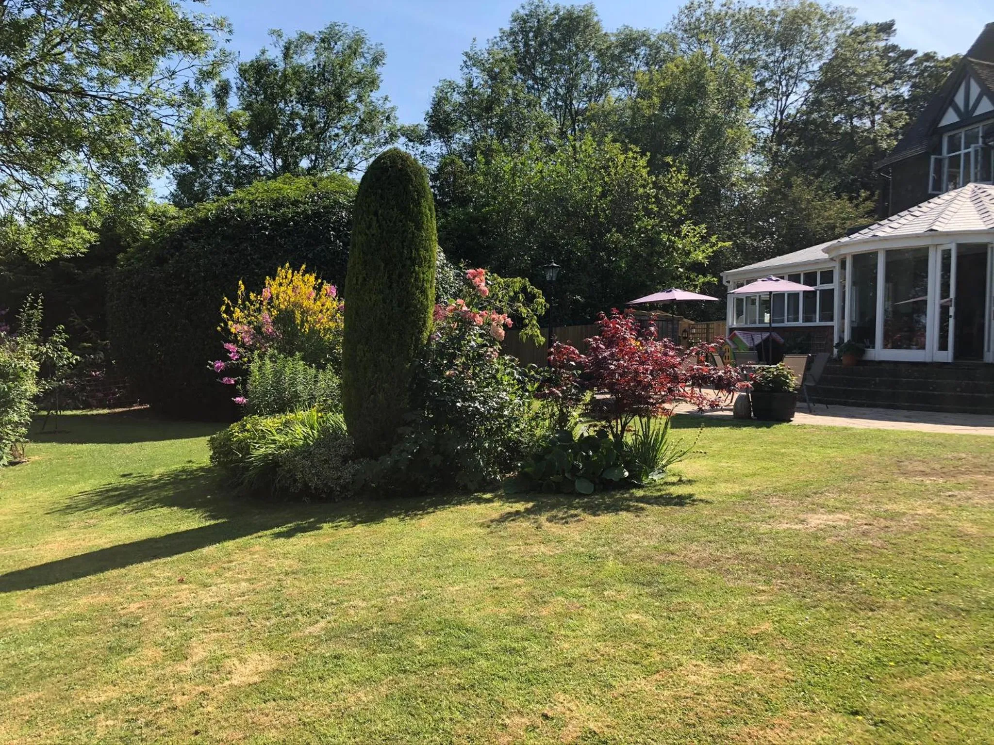 Garden in Trumbles Gatwick B&B