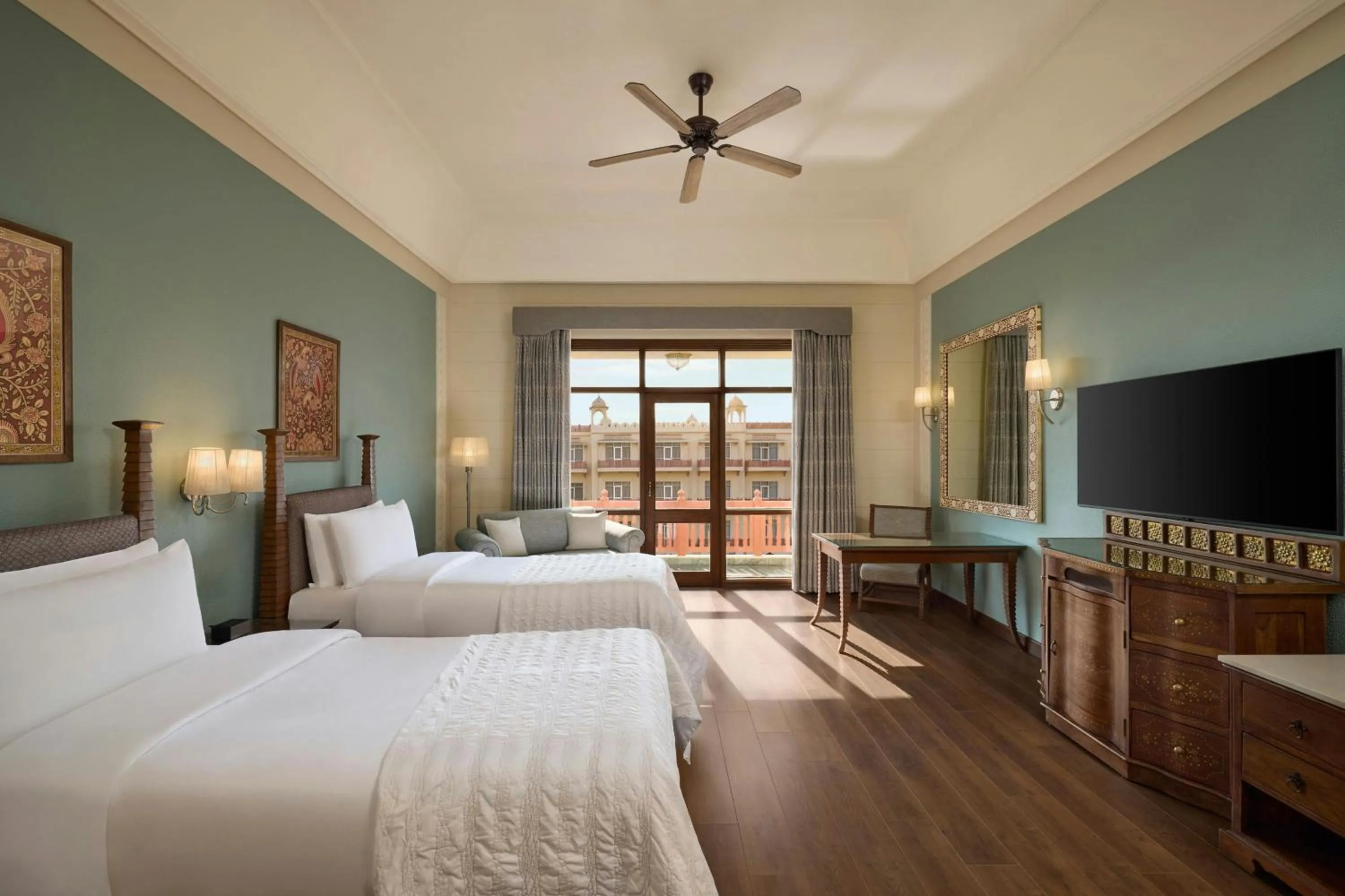 Photo of the whole room, Bed in Le Meridien Jaipur Resort & Spa