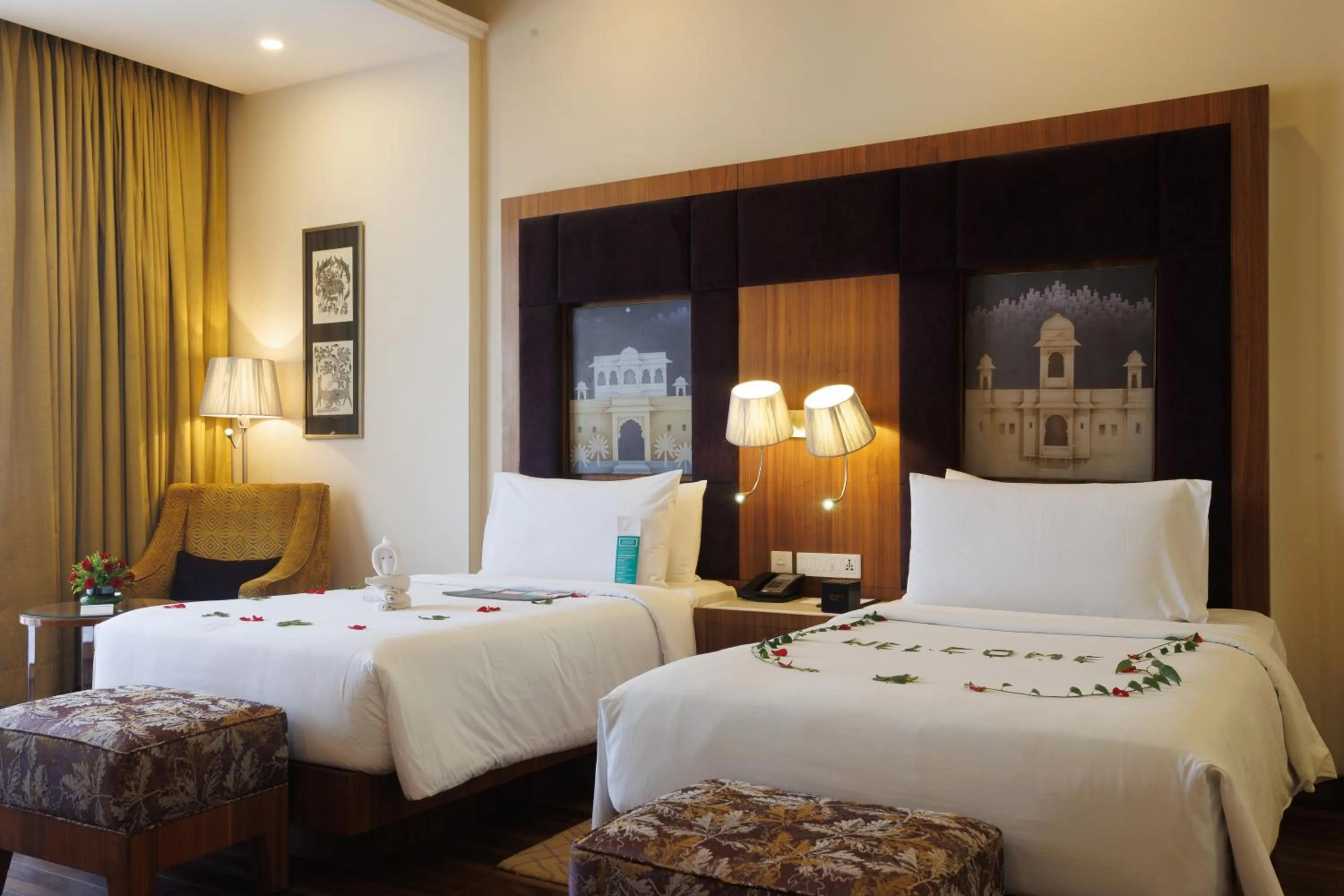 Bedroom, Bed in Le Meridien Jaipur Resort & Spa