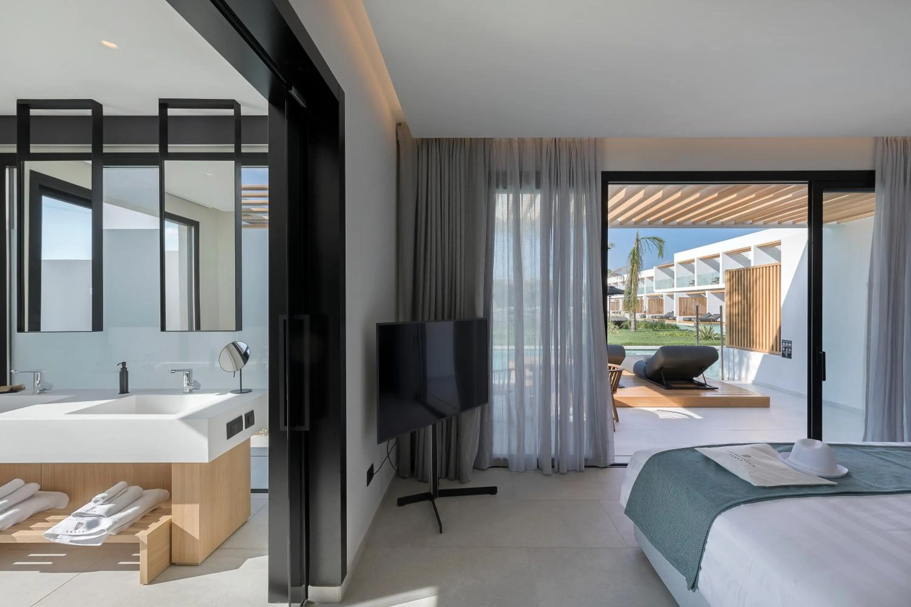 Bedroom, Bed in D' Andrea Lagoon All Suites - Adults Only