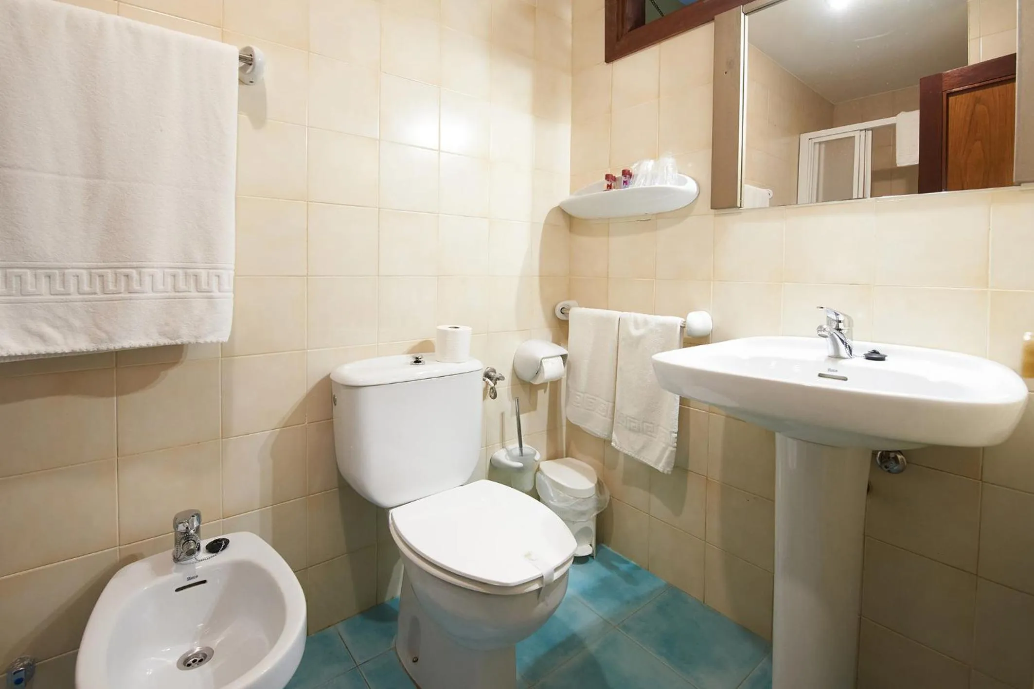 Bathroom in La Casona de Mestas