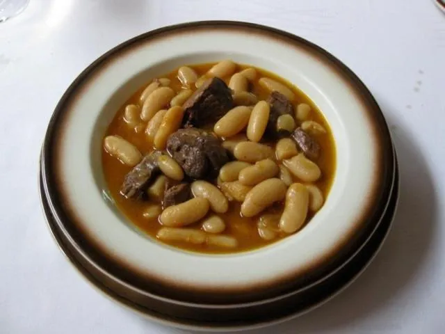 Food and drinks in La Casona de Mestas