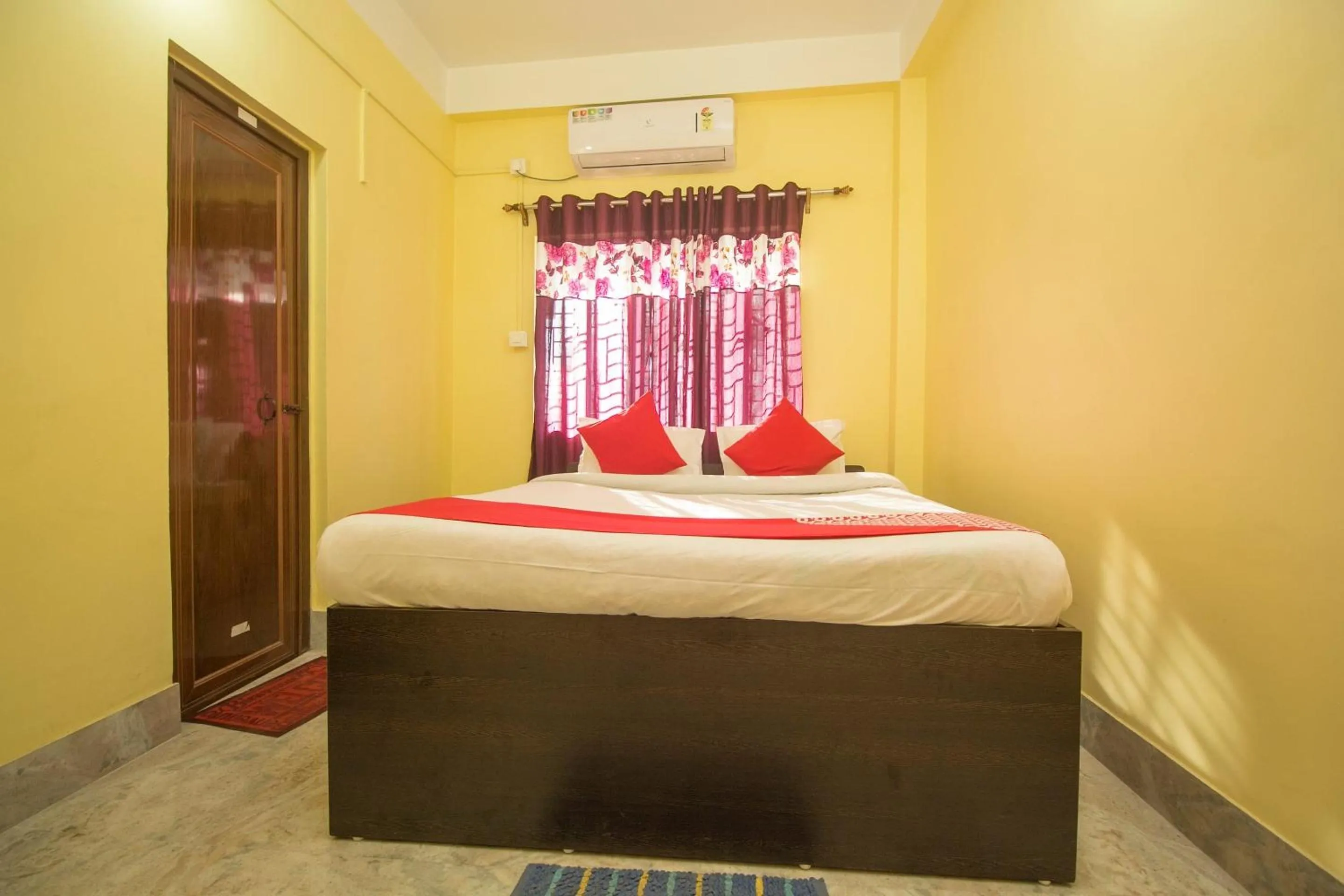 Bedroom in Super Hotel O Kshounish Residency