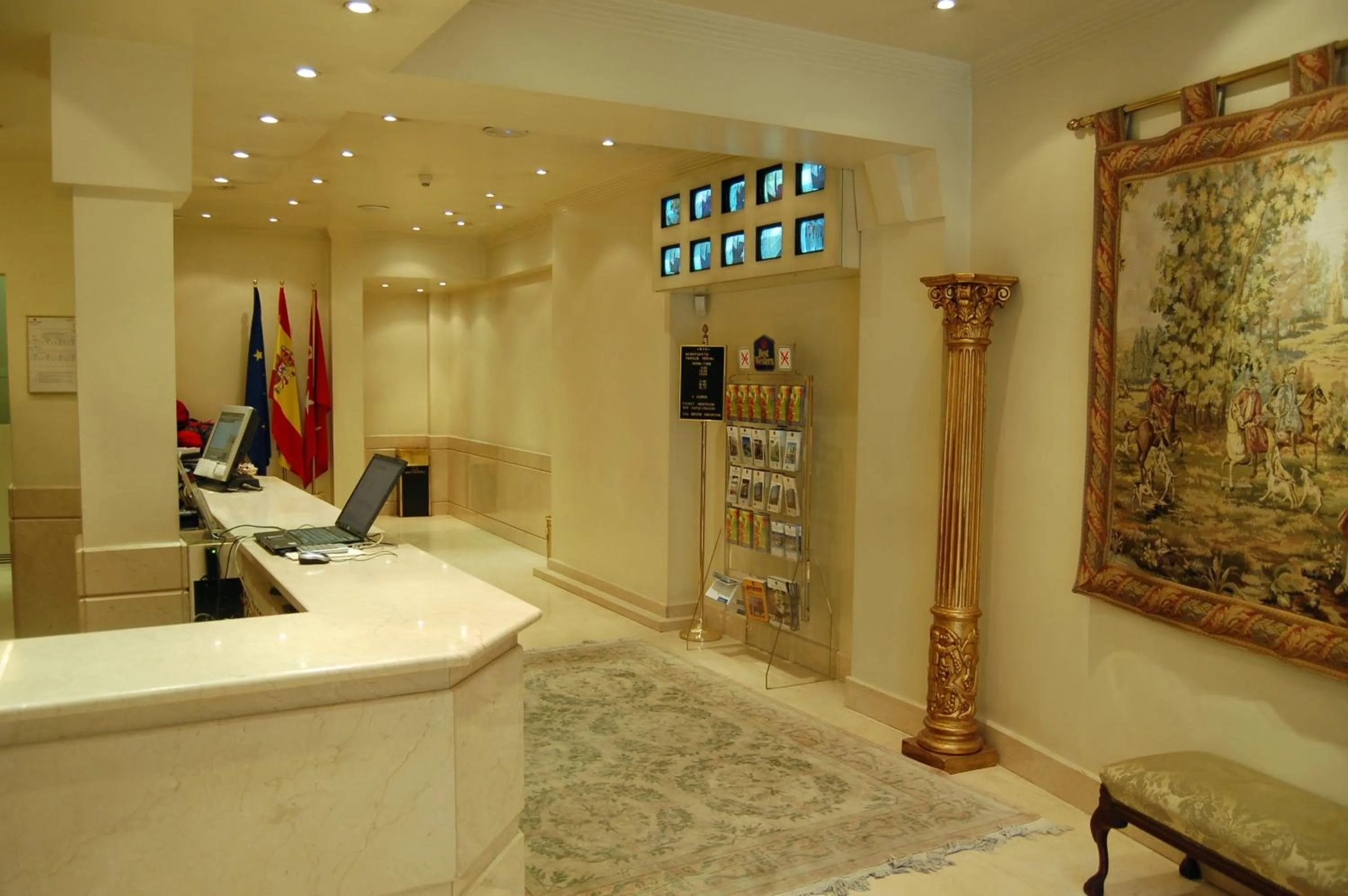 Lobby or reception in Hotel Atlántico