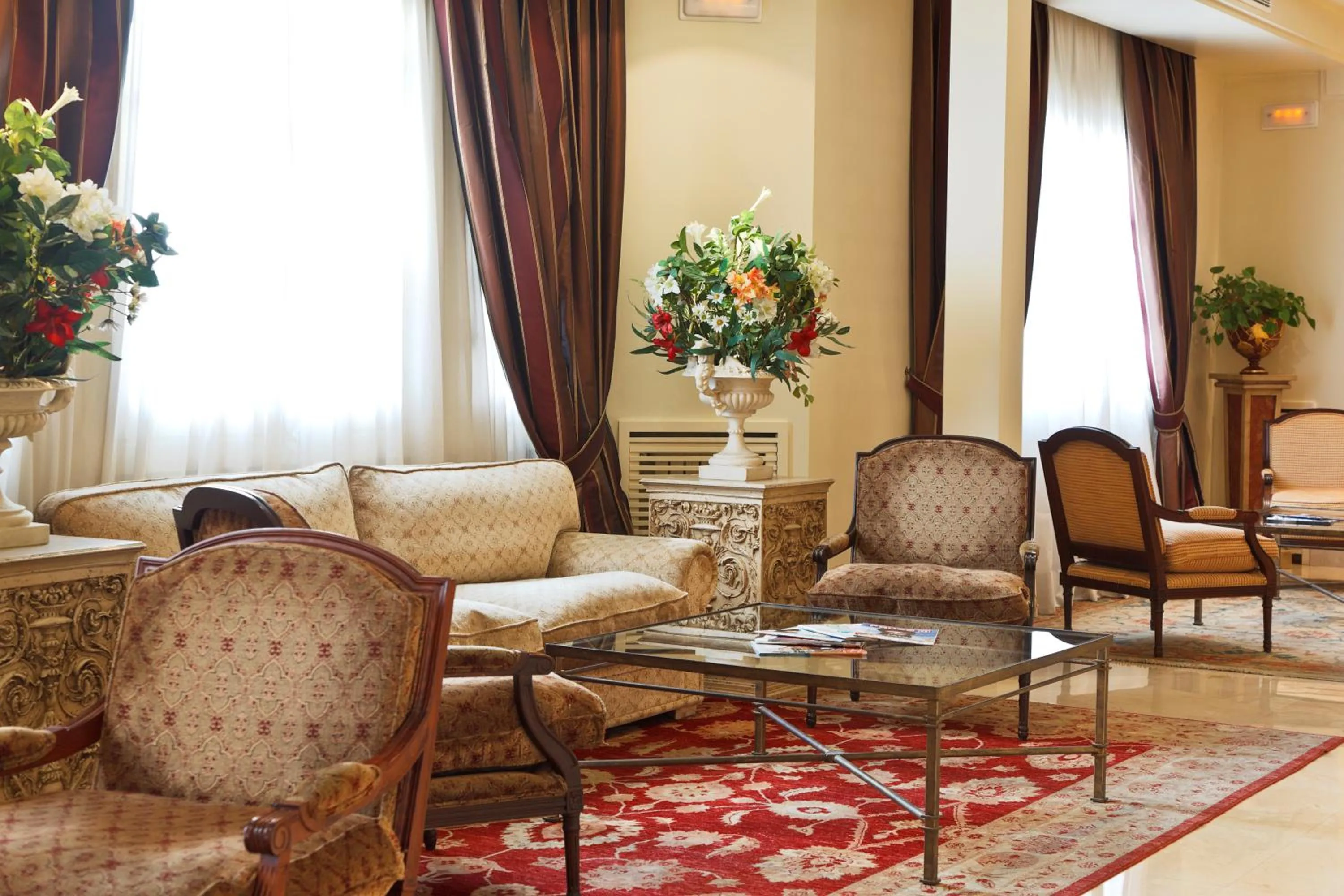 Lounge or bar in Hotel Atlántico