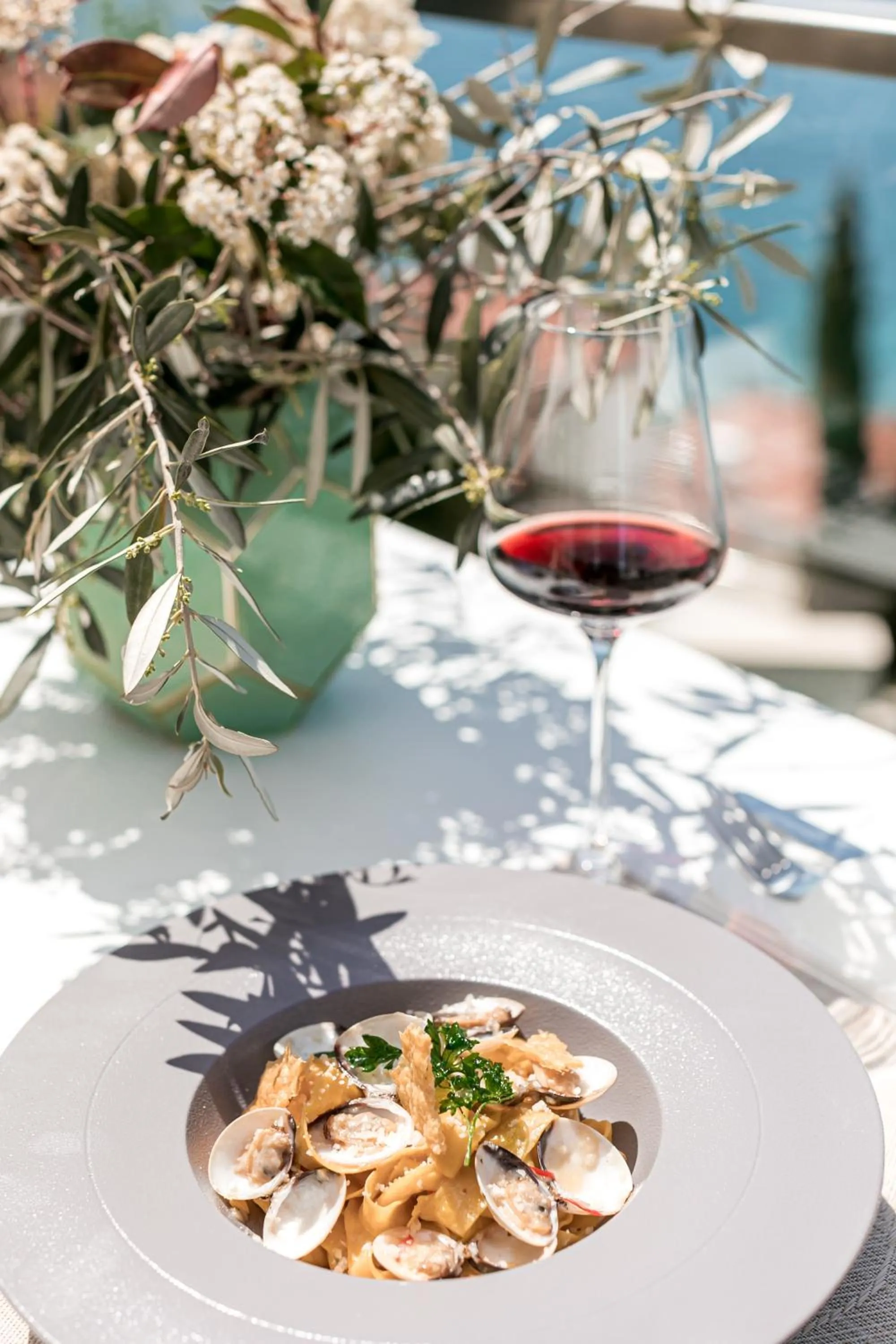 Restaurant/places to eat in ĀNANTI Resort, Residences & Beach Club - The Leading Hotels of the World