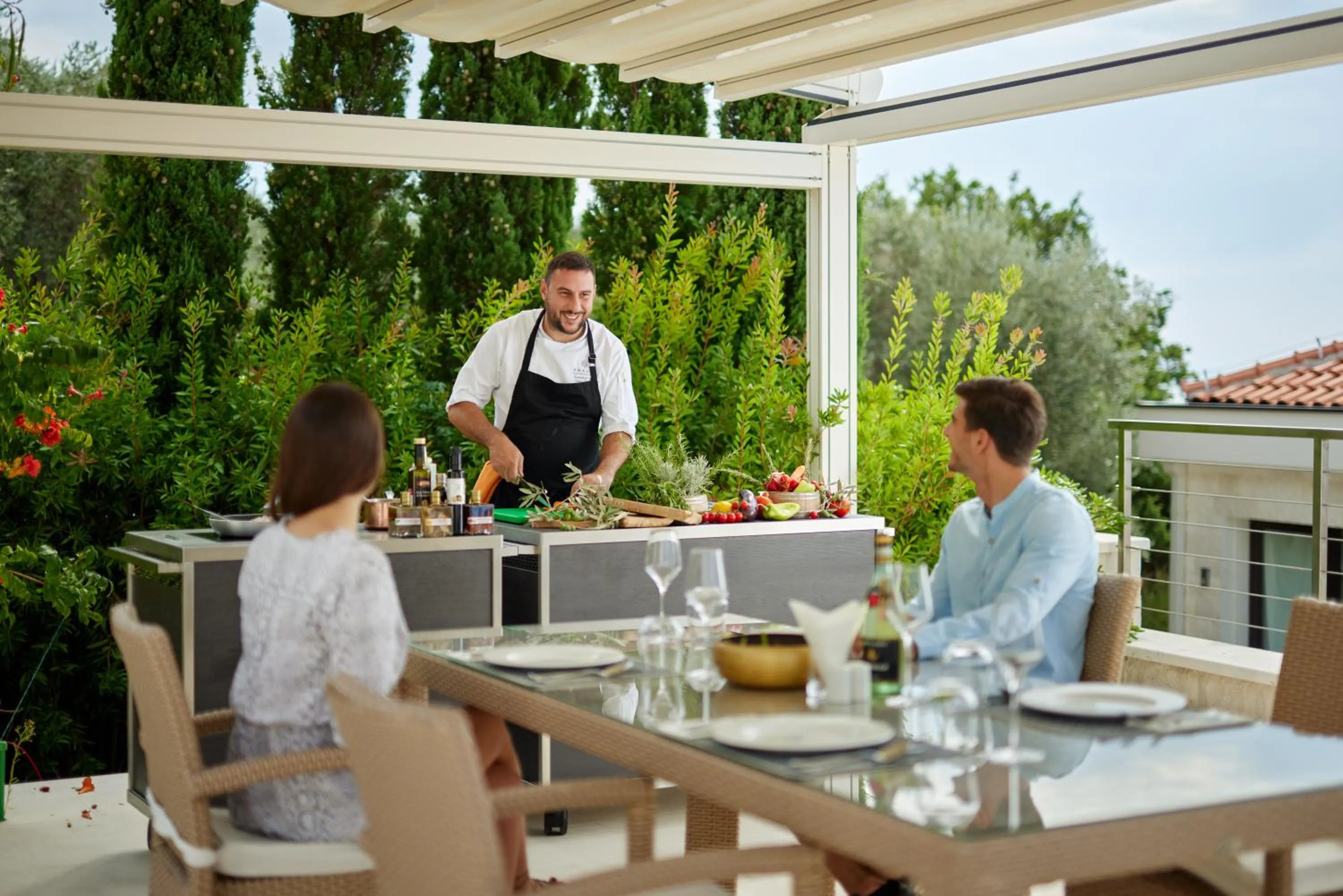 Restaurant/places to eat in ĀNANTI Resort, Residences & Beach Club - The Leading Hotels of the World