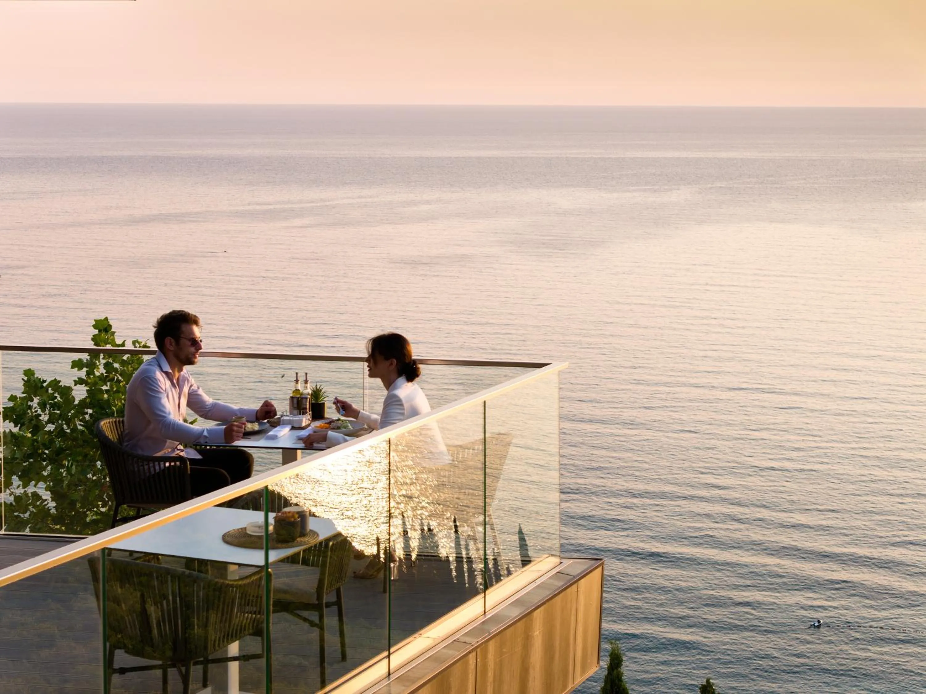 Restaurant/places to eat in ĀNANTI Resort, Residences & Beach Club - The Leading Hotels of the World