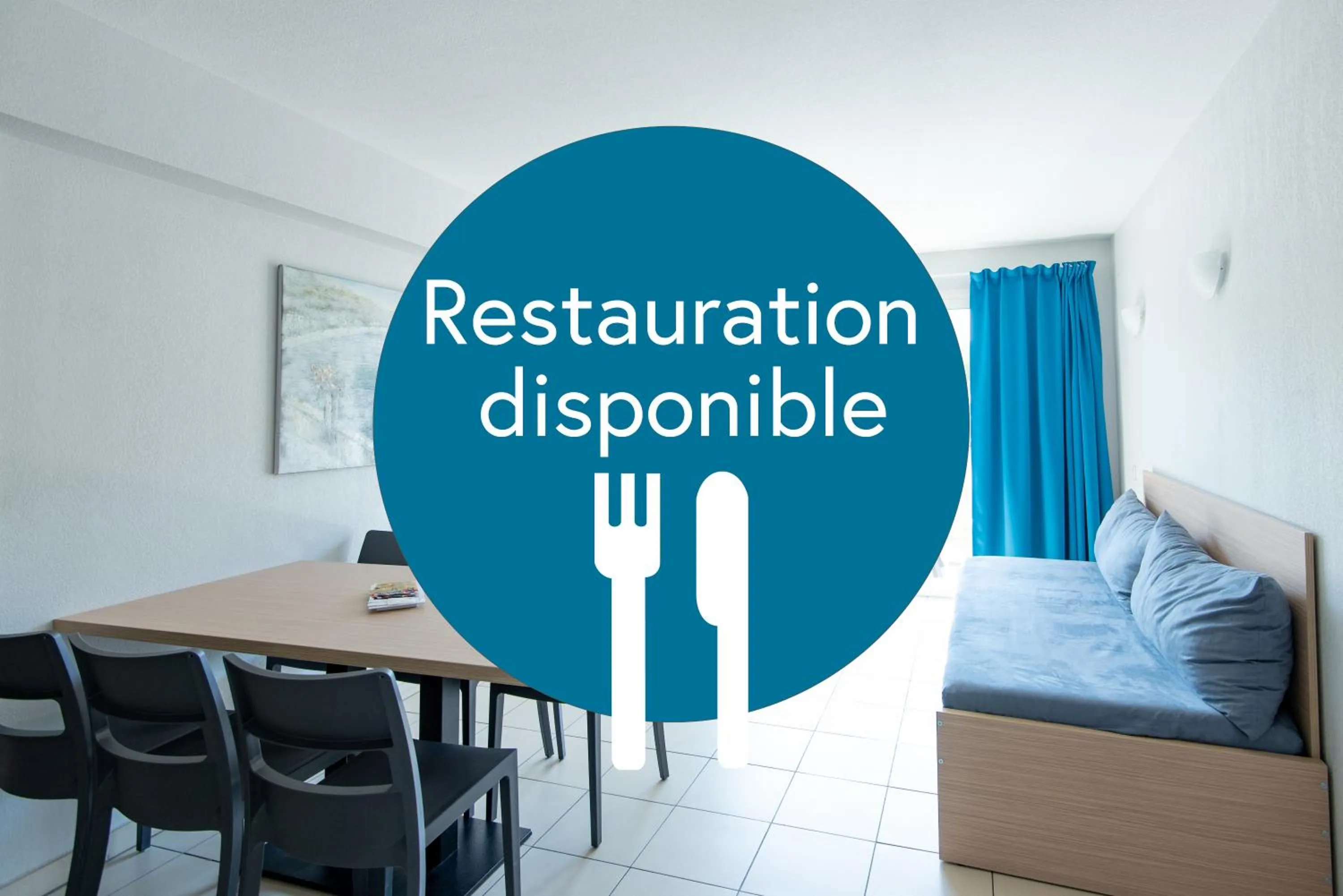 Photo of the whole room in Comfort Aparthotel Frejus La Tour de Mare