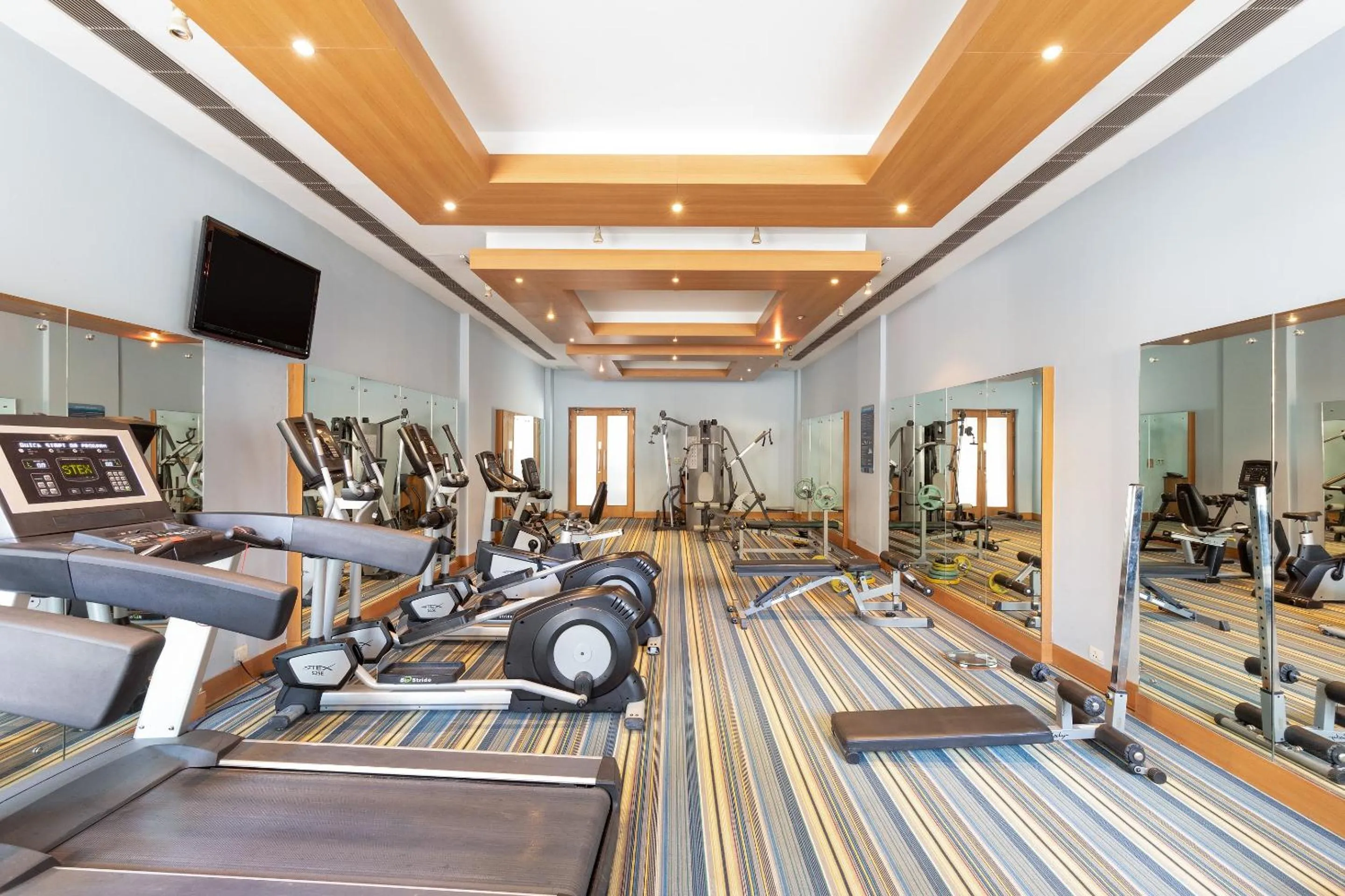 Fitness centre/facilities in Sunday Hotel Chandigarh Zirakpur