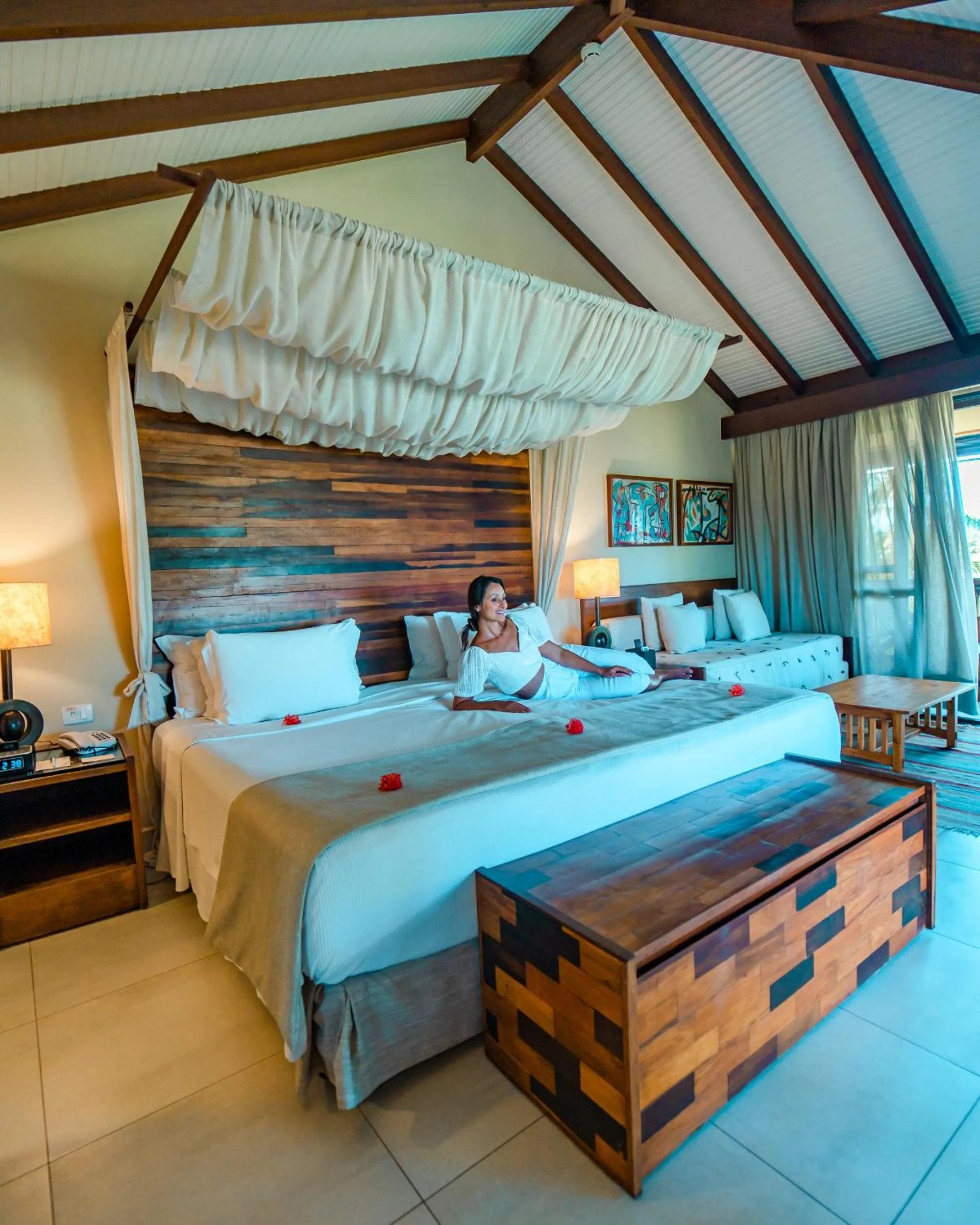 Bedroom, Bed in NANNAI Muro Alto