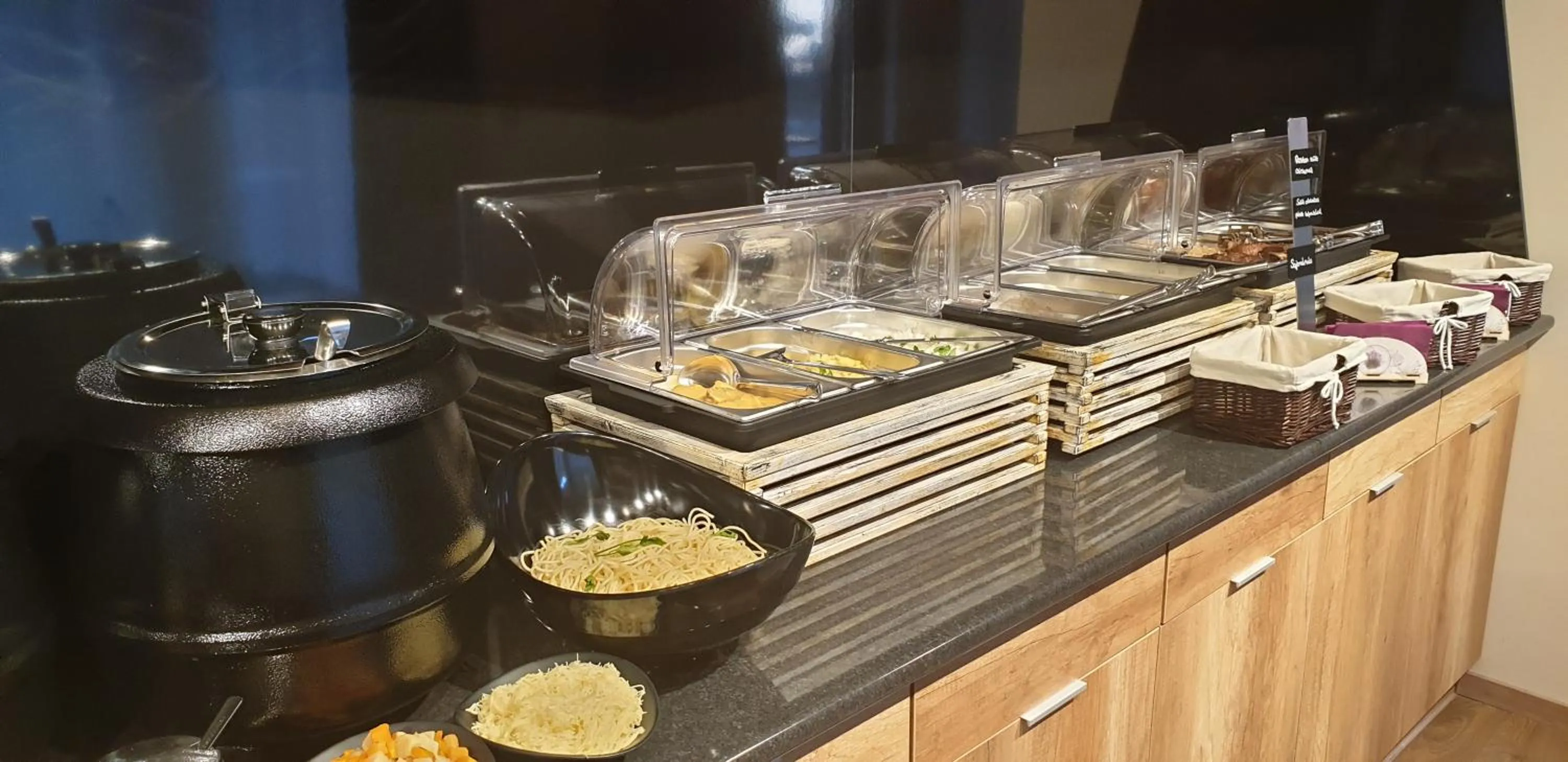 Food and drinks in Baobab Suites